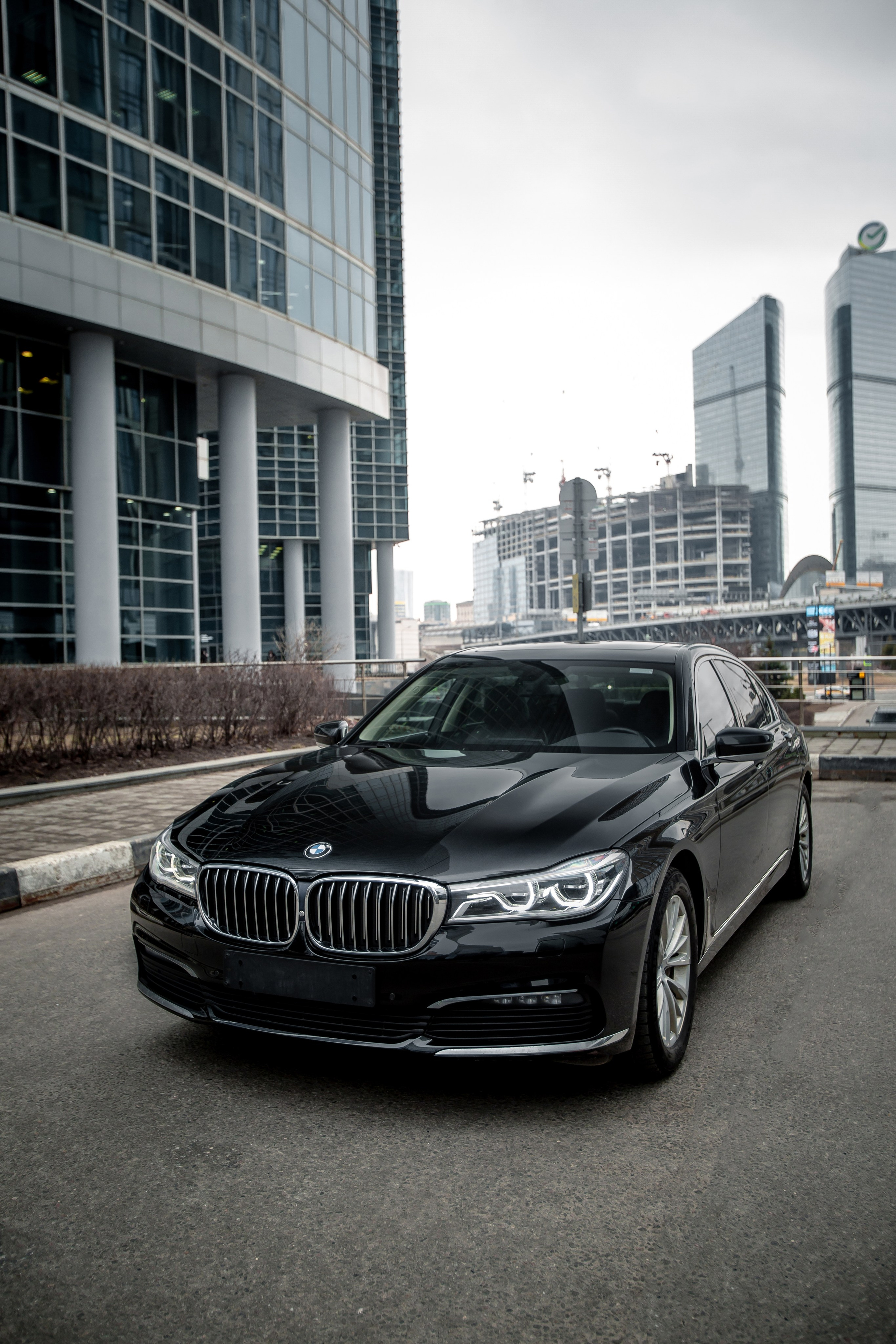 Персональный водитель. Автомобильный фотограф в Москве Андрей Емельянов
