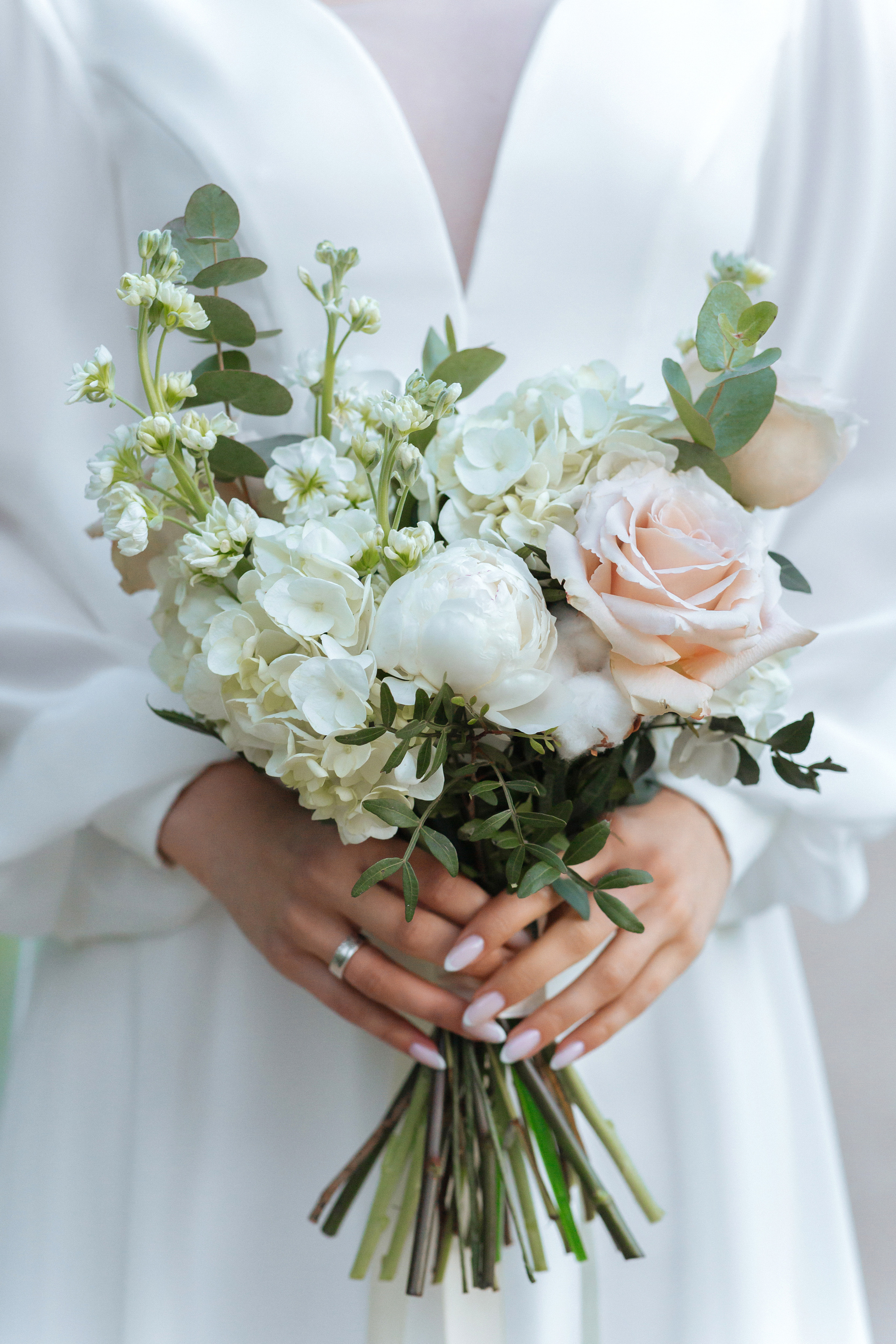 Валерия и Иракли — выездная регистрация. Фотограф в Твери Helga J. Fox