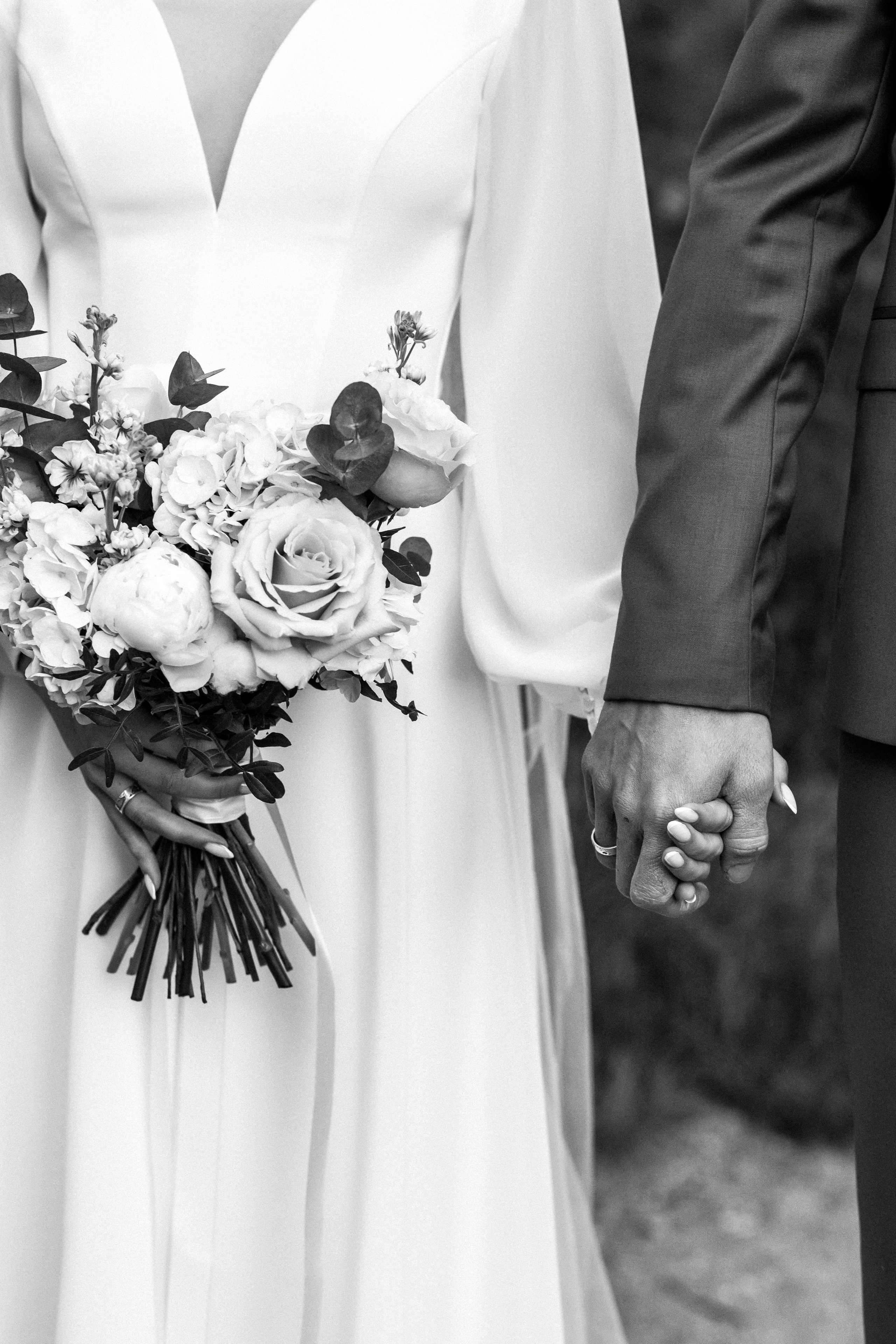 Валерия и Иракли — выездная регистрация. Фотограф в Твери Helga J. Fox