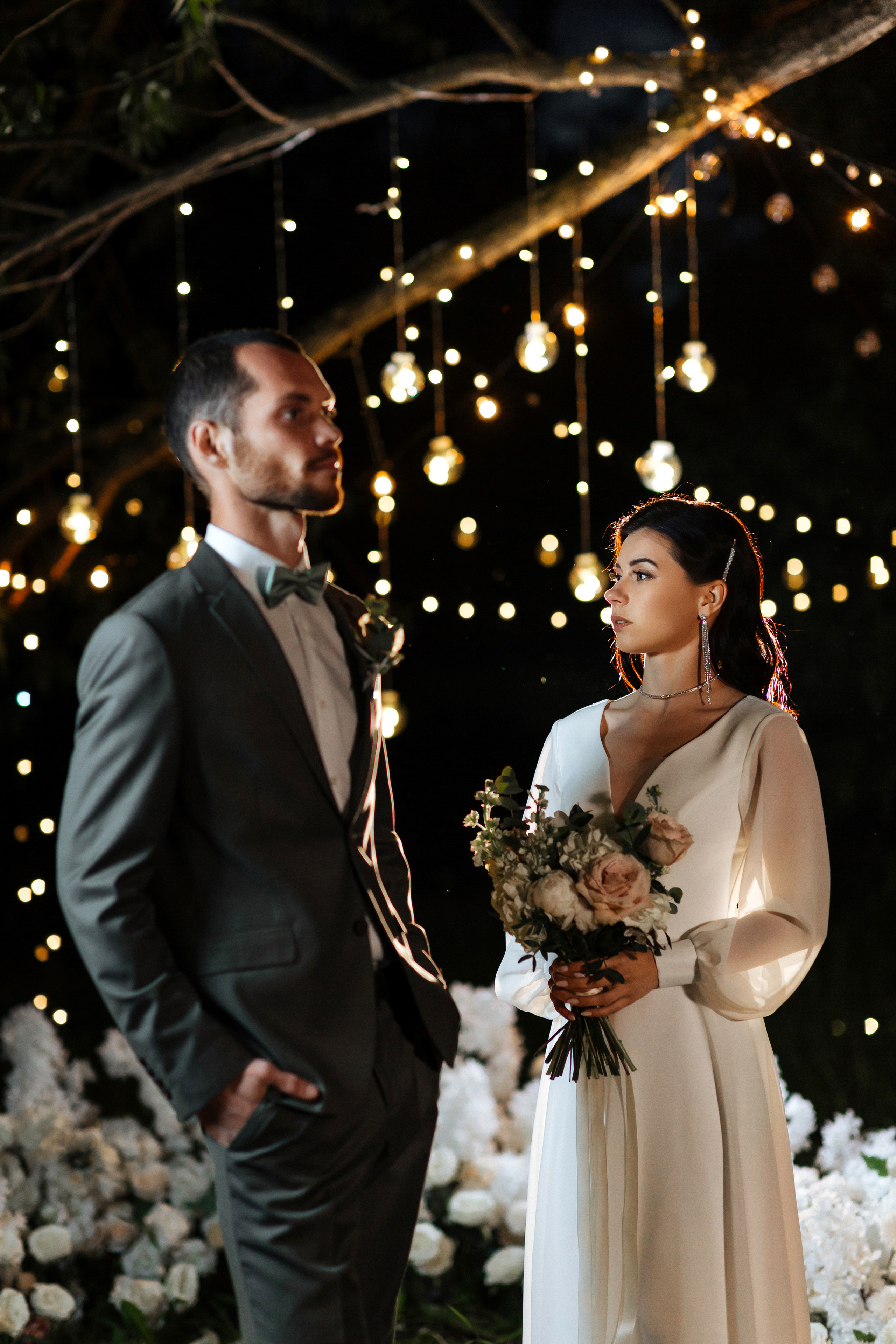 Валерия и Иракли — выездная регистрация. Фотограф в Твери Helga J. Fox