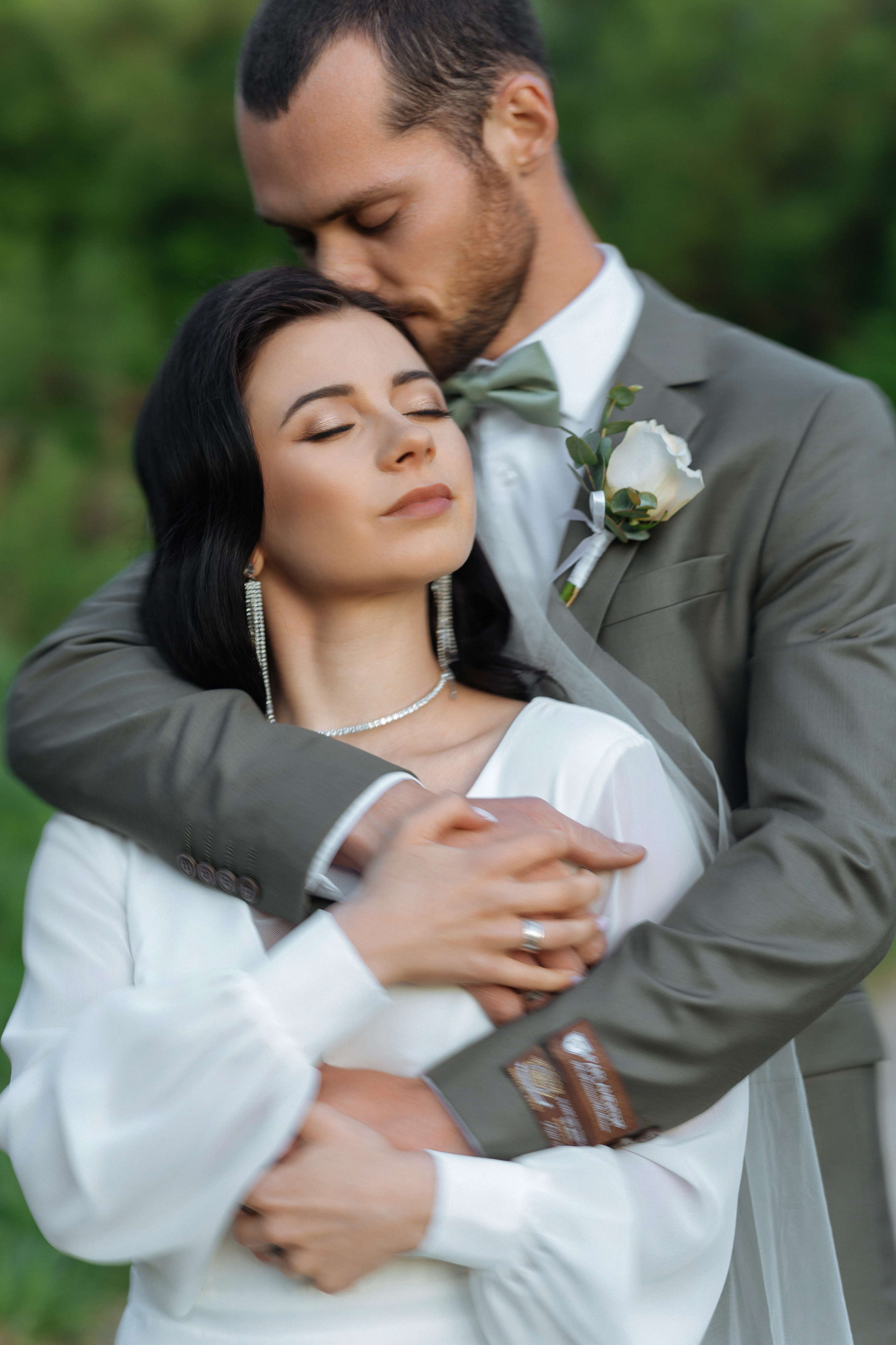 Валерия и Иракли — выездная регистрация. Фотограф в Твери Helga J. Fox