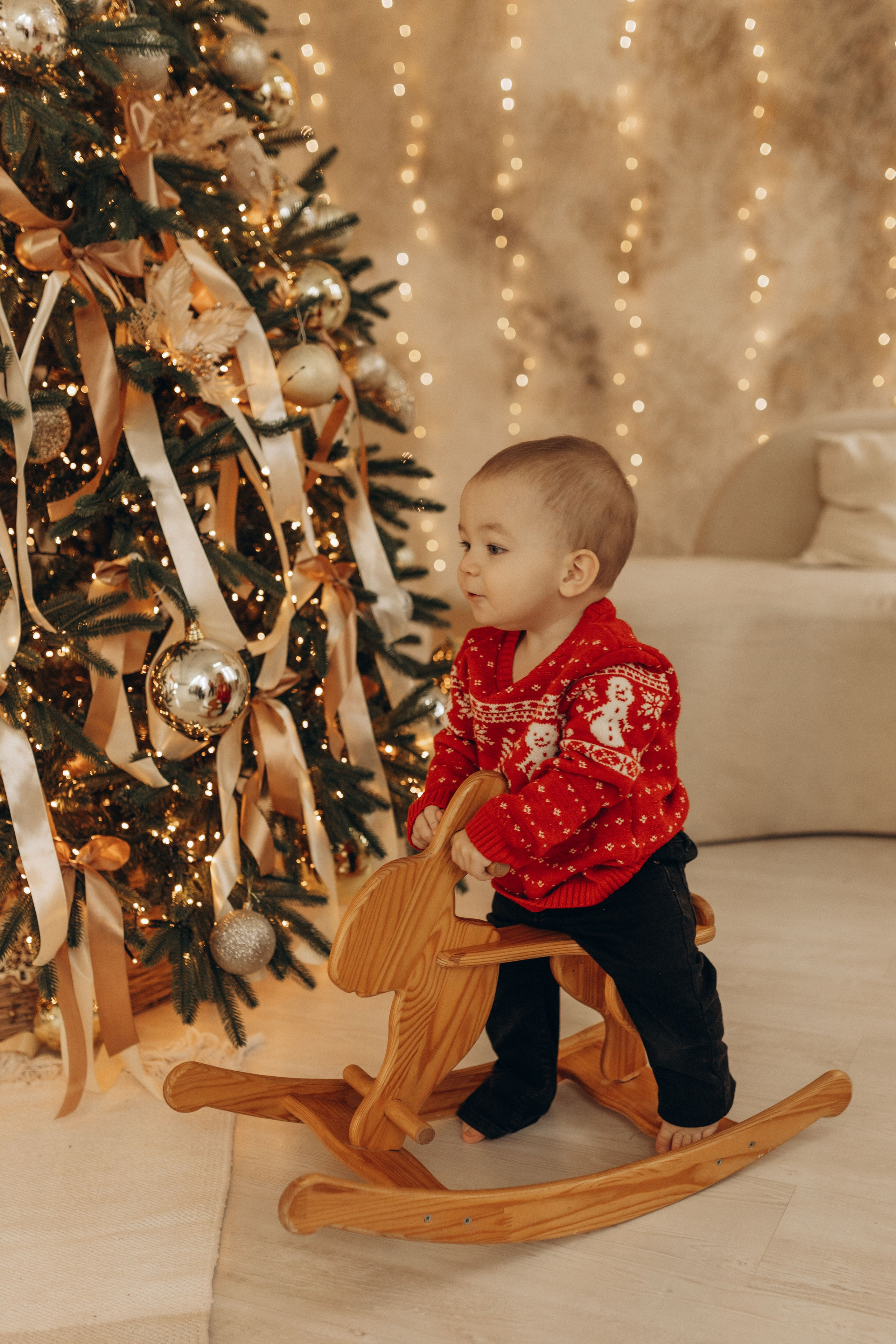 Яркий новый год мама и 2 сыночка. Фотограф в Ставрополе Svetlana Matveeva