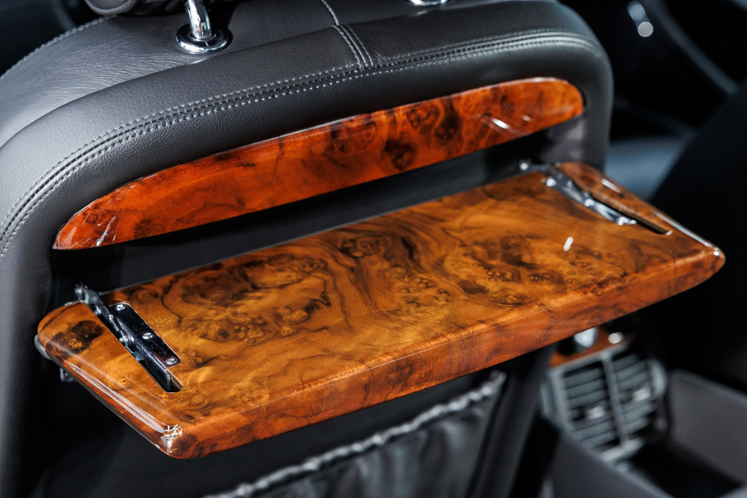 Автомобильная фотосъёмка Daimler Xj8. Фотограф Сергей Лукьянов @xapeton_photo Москва