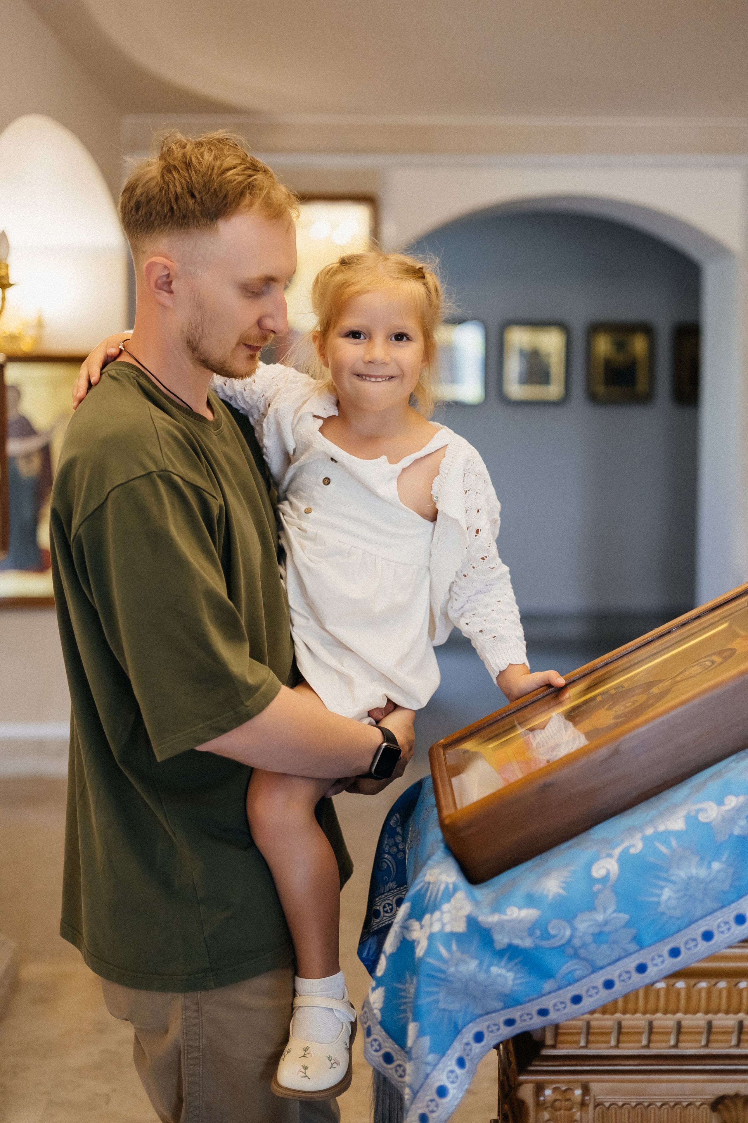 Крещение Алисы. Фотограф Кемерово | Сергей