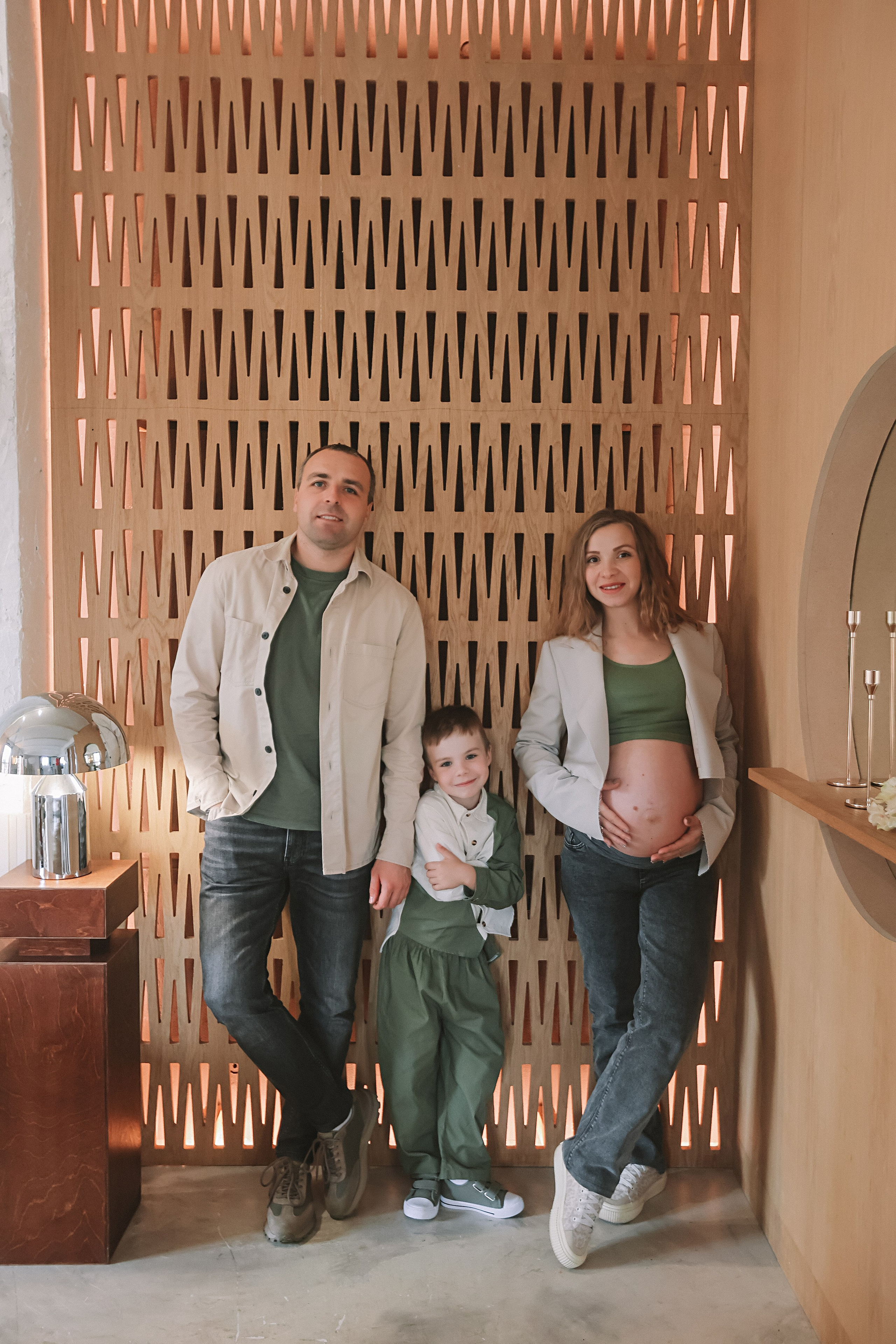 Фататум циклорама и зал. Семейный фотограф Тюмень, фотограф на роды Салмина Мария