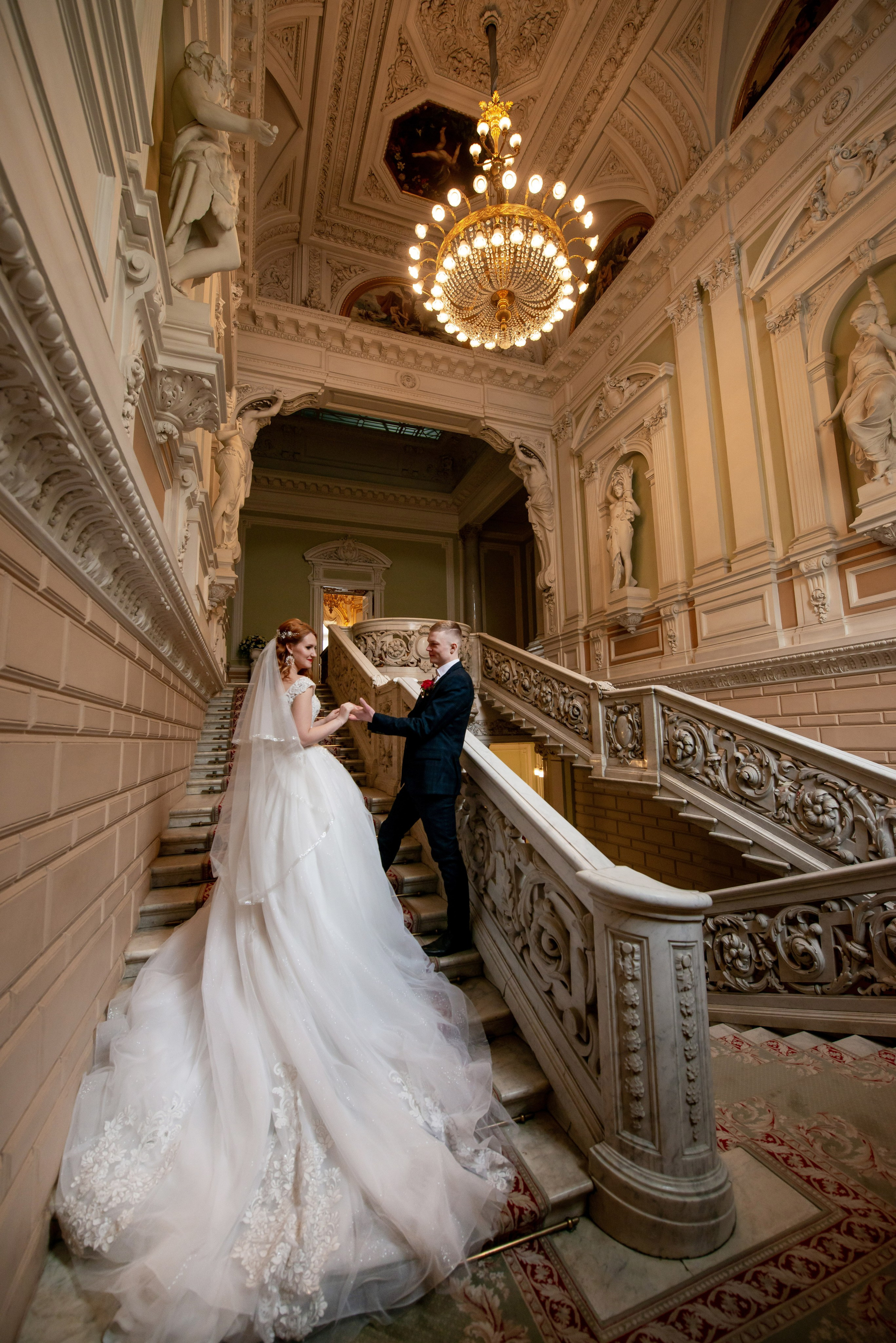 Екатерина и Алексей (свадебная фотосессия в Эрмитаже и Первом Дворце Бракосочетания на Английской набережной 28). Портретный, семейный и свадебный фотограф в Санкт-Петербурге и в Пушкине Ширяев Денис