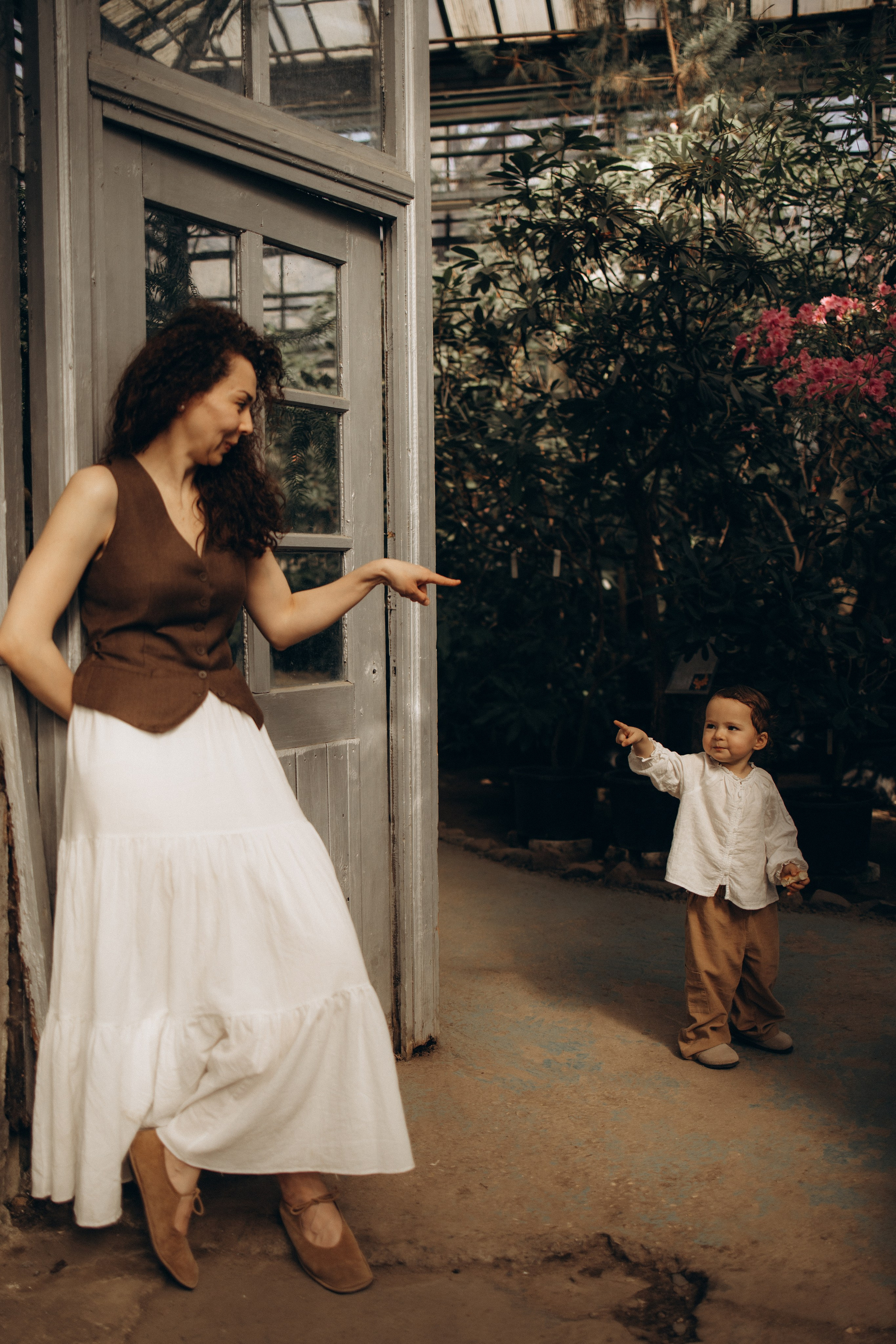 Прогулка по оранжерее. Семейный фотограф в Москве Ксения Аганина