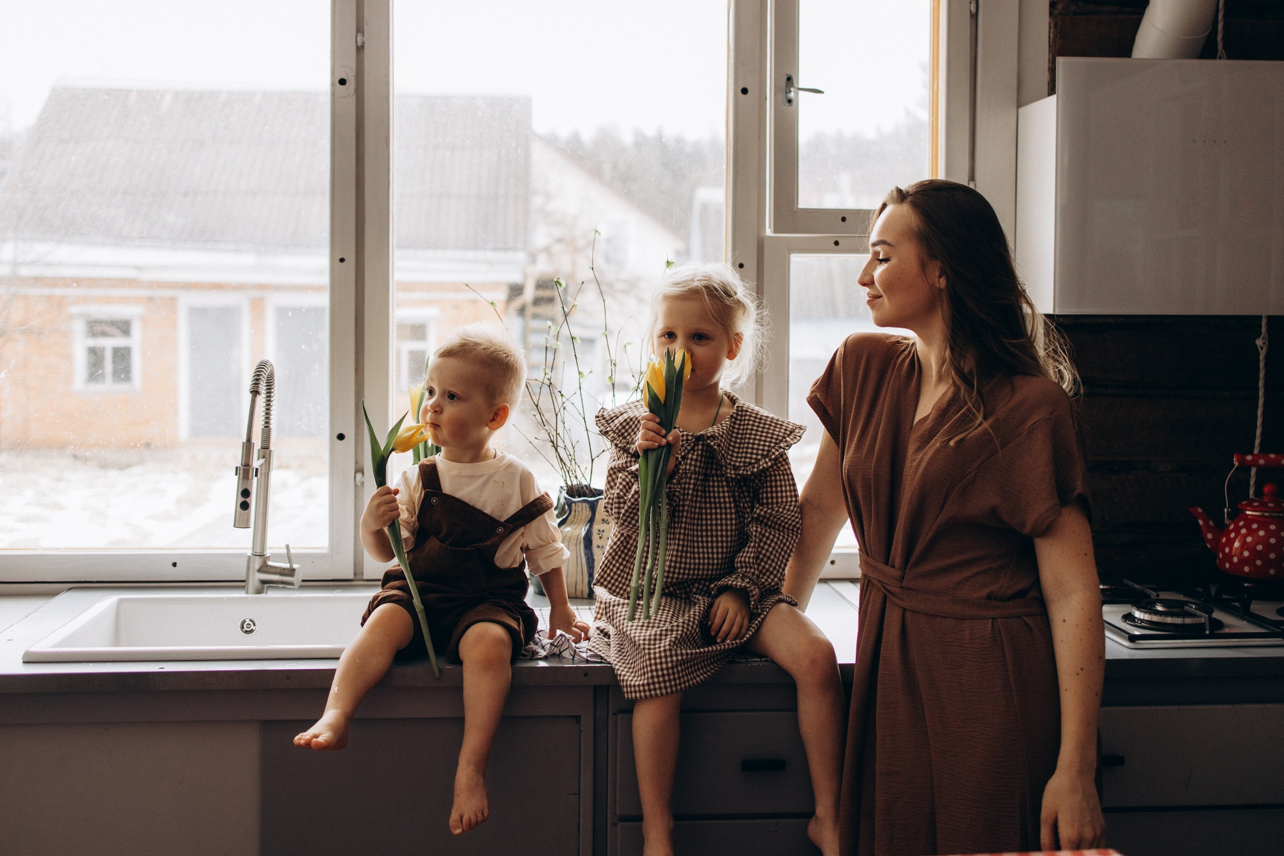 Весенняя история Саши, Иванны и Степы. Семейный фотограф в Москве Ксения Аганина