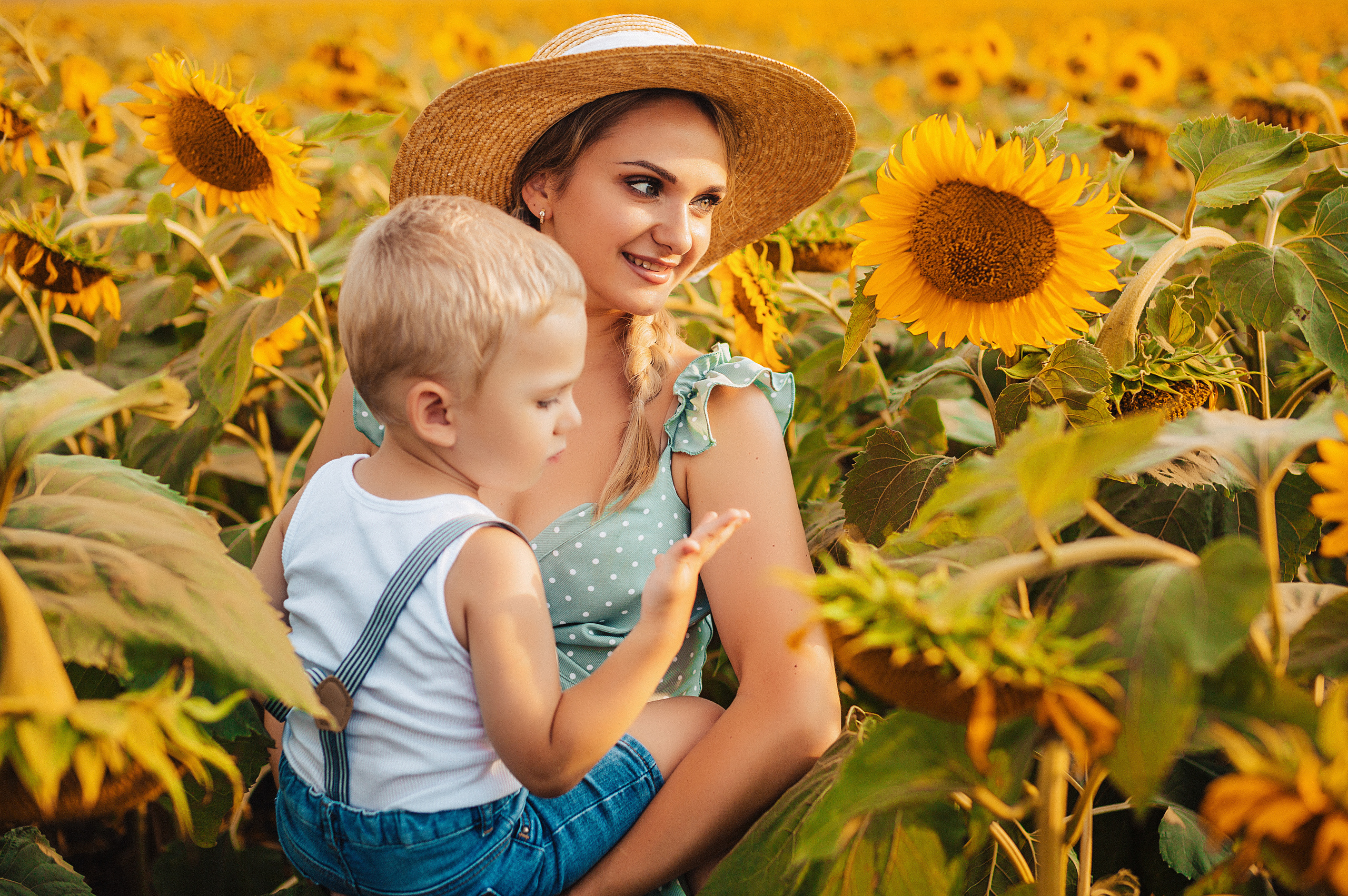 Подсолнухи. Свадебный и семейный фотограф/видеограф в Краснодаре Наталья Осинская