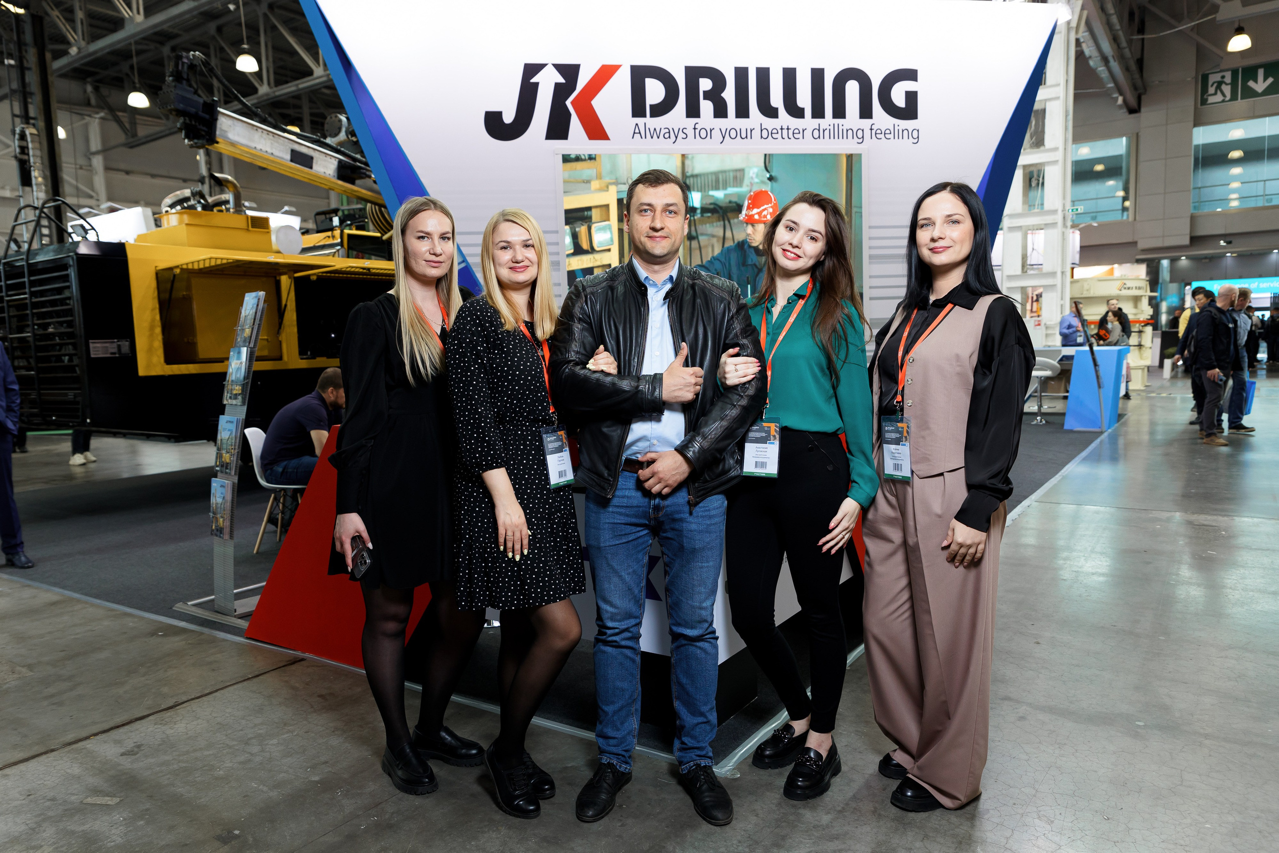 Выставка компании «Инстройтехком». Репортажный фотограф Семён Борисов | Москва