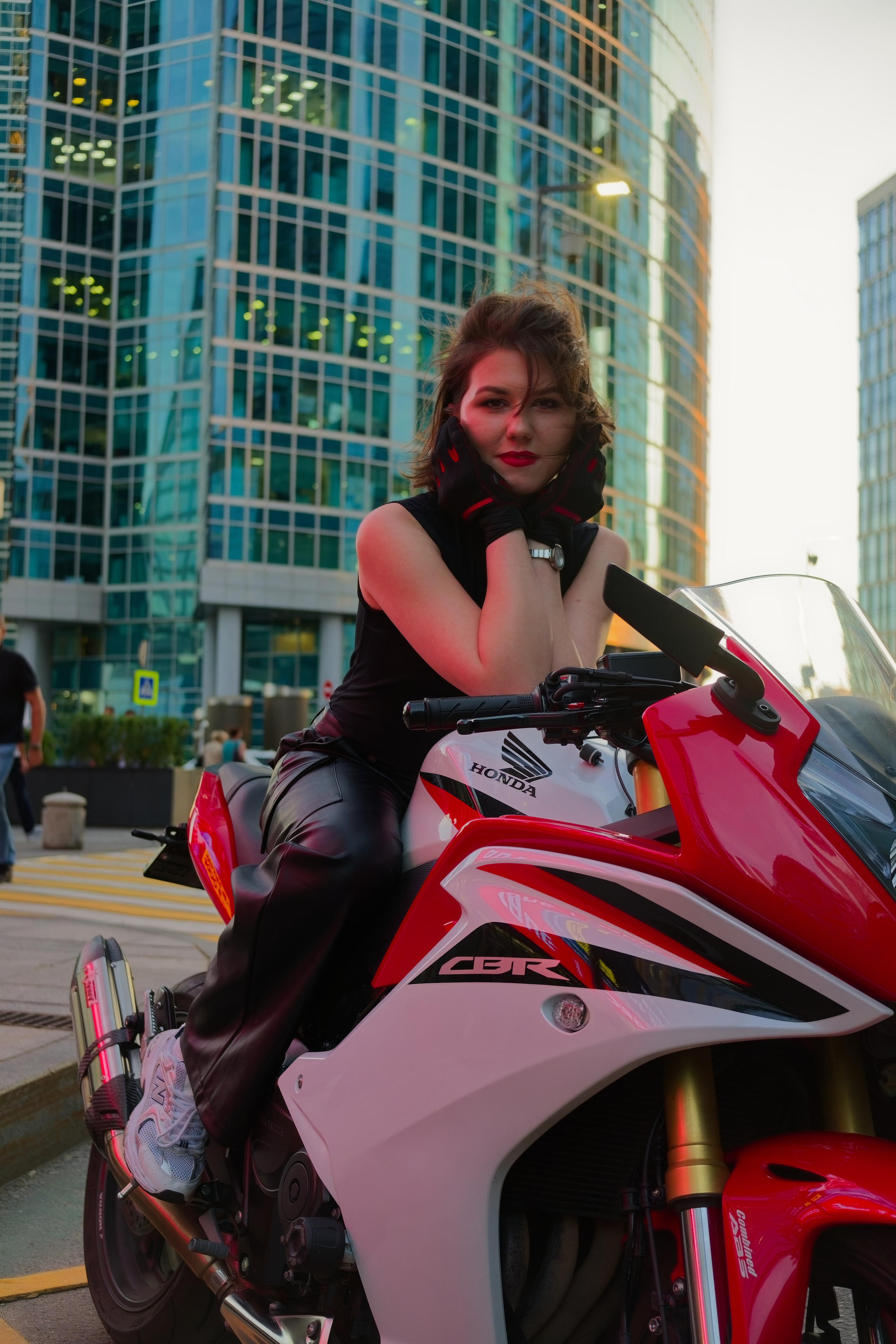 Анастасия. Мотоцикл. Фотограф Денис Шемет