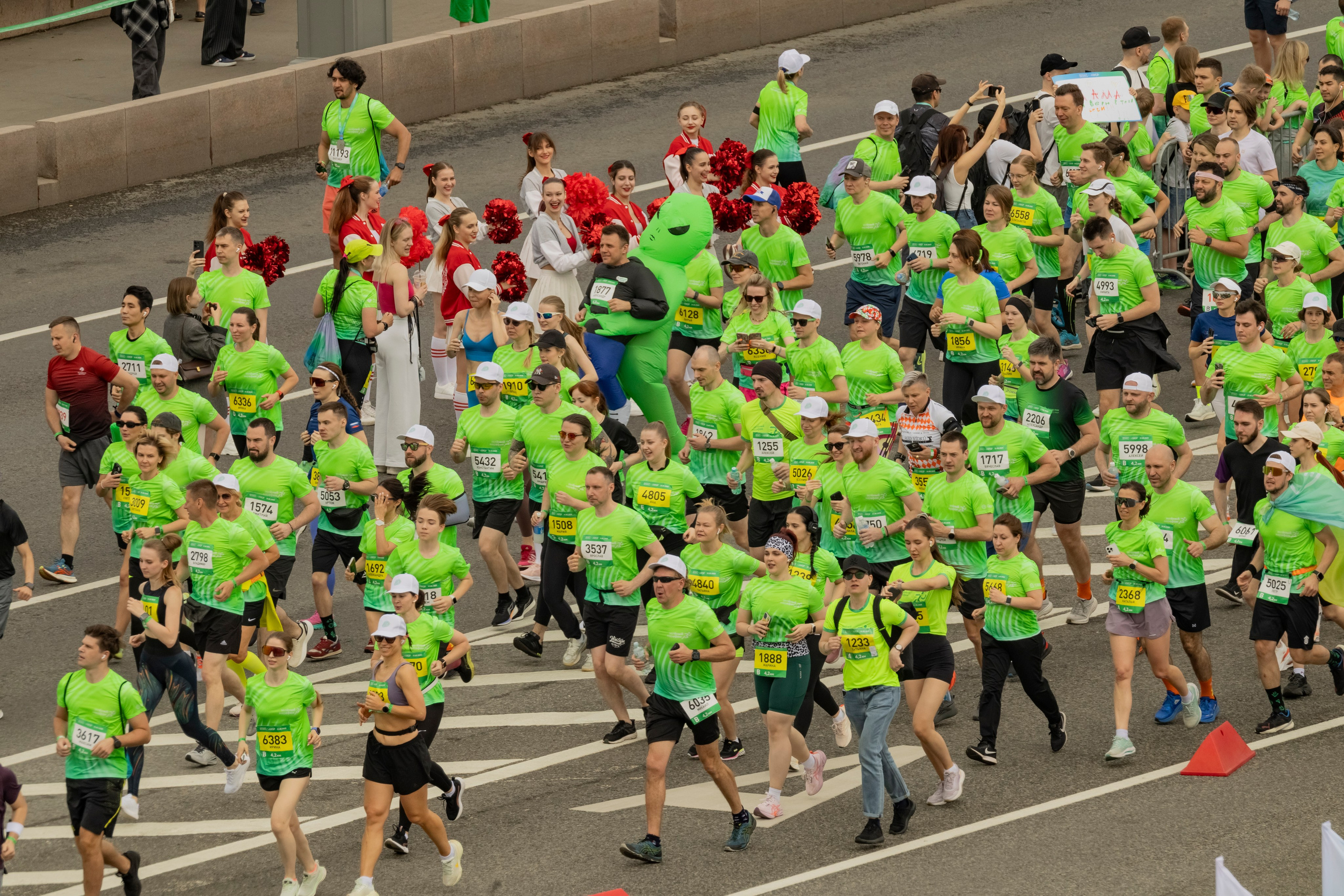 Сбер Зелёный Марафон 2025 Балчуг. Репортажный, event, концертный и backstage фотограф из Москвы Виталий Кривцов