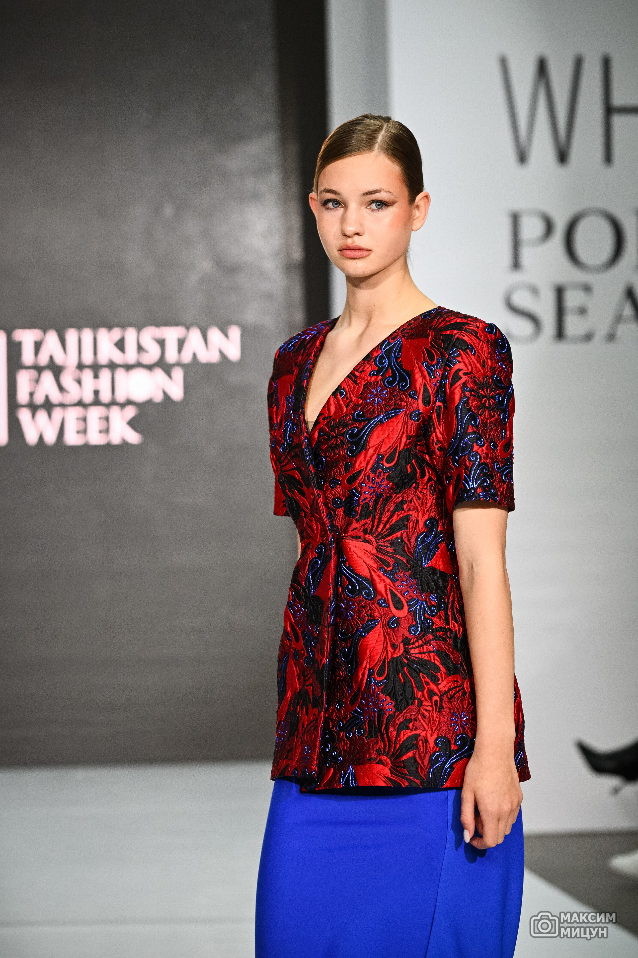 Модные показы. Фотограф Максим Мицун. Портрет, свадьба, репортаж, каталог