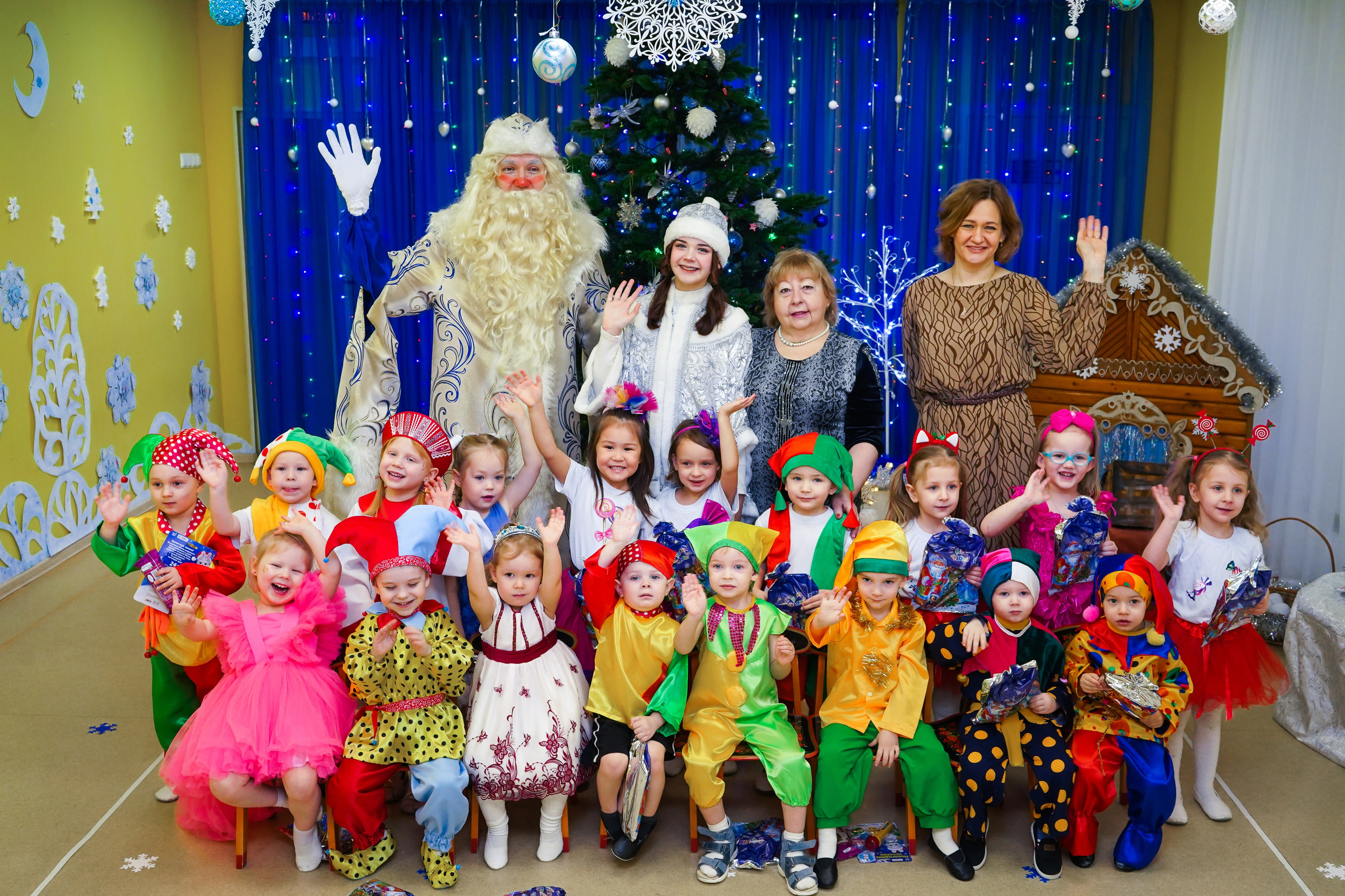 Новогодний утренник в садике. Семейный и портретный фотограф в Екатеринбурге Анна Лобанова
