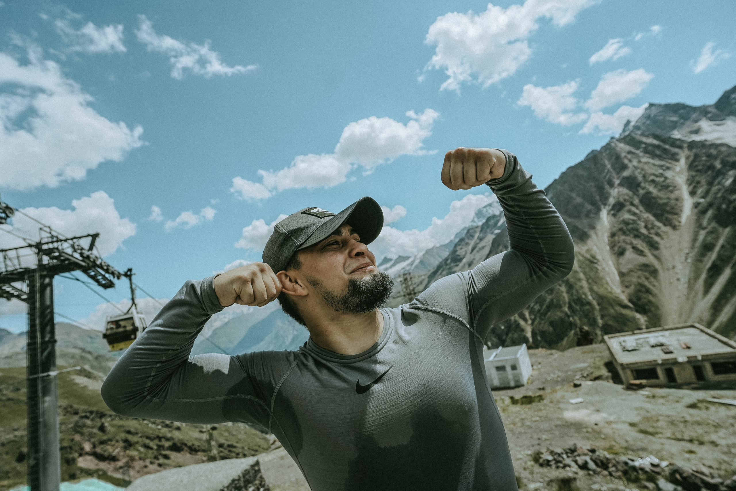 СЕВКАВ. Стрит-фотография, полная абсурда, идиотизма и красоты