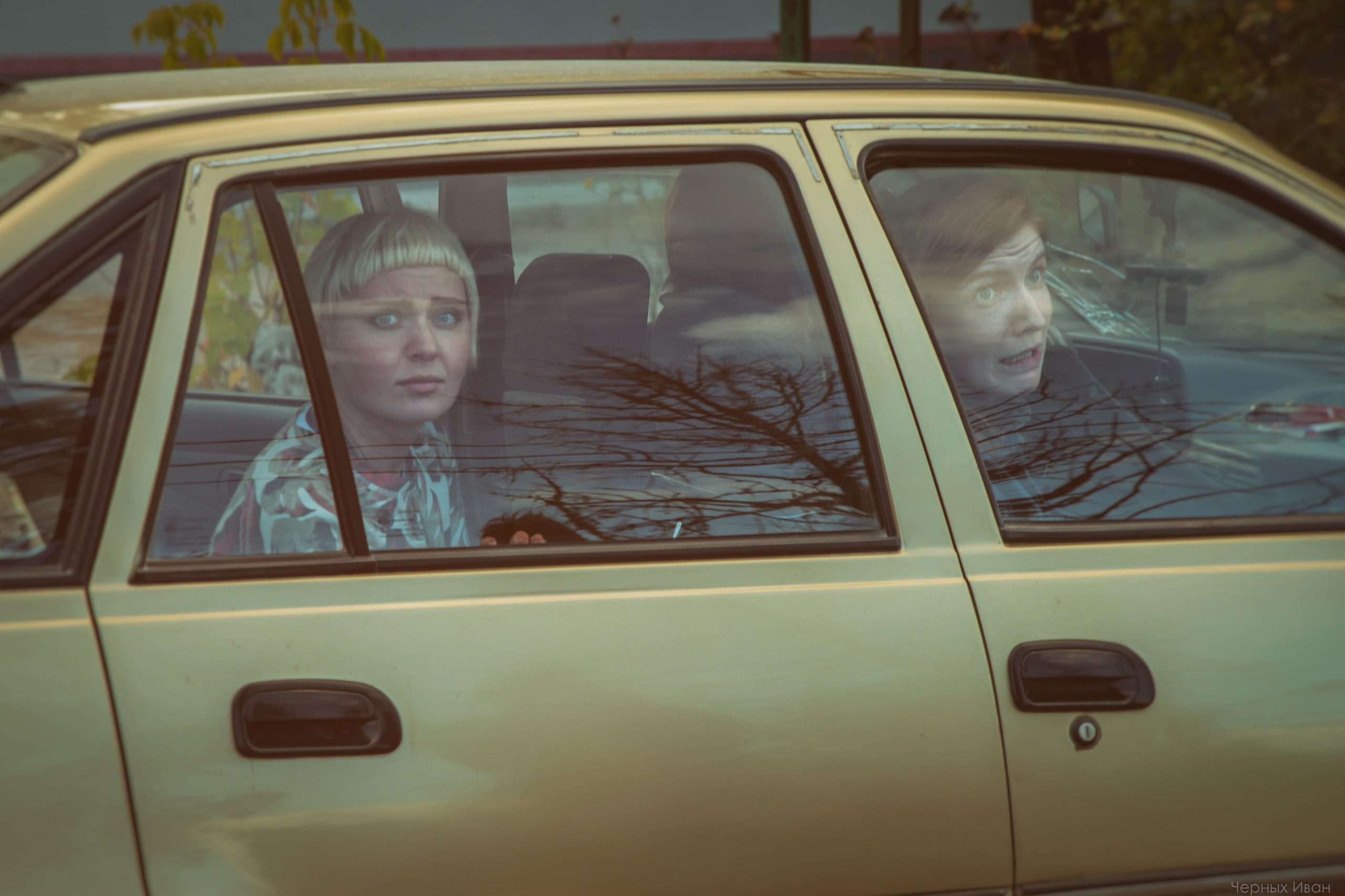 2014. Стрит-фотография, полная абсурда, идиотизма и красоты