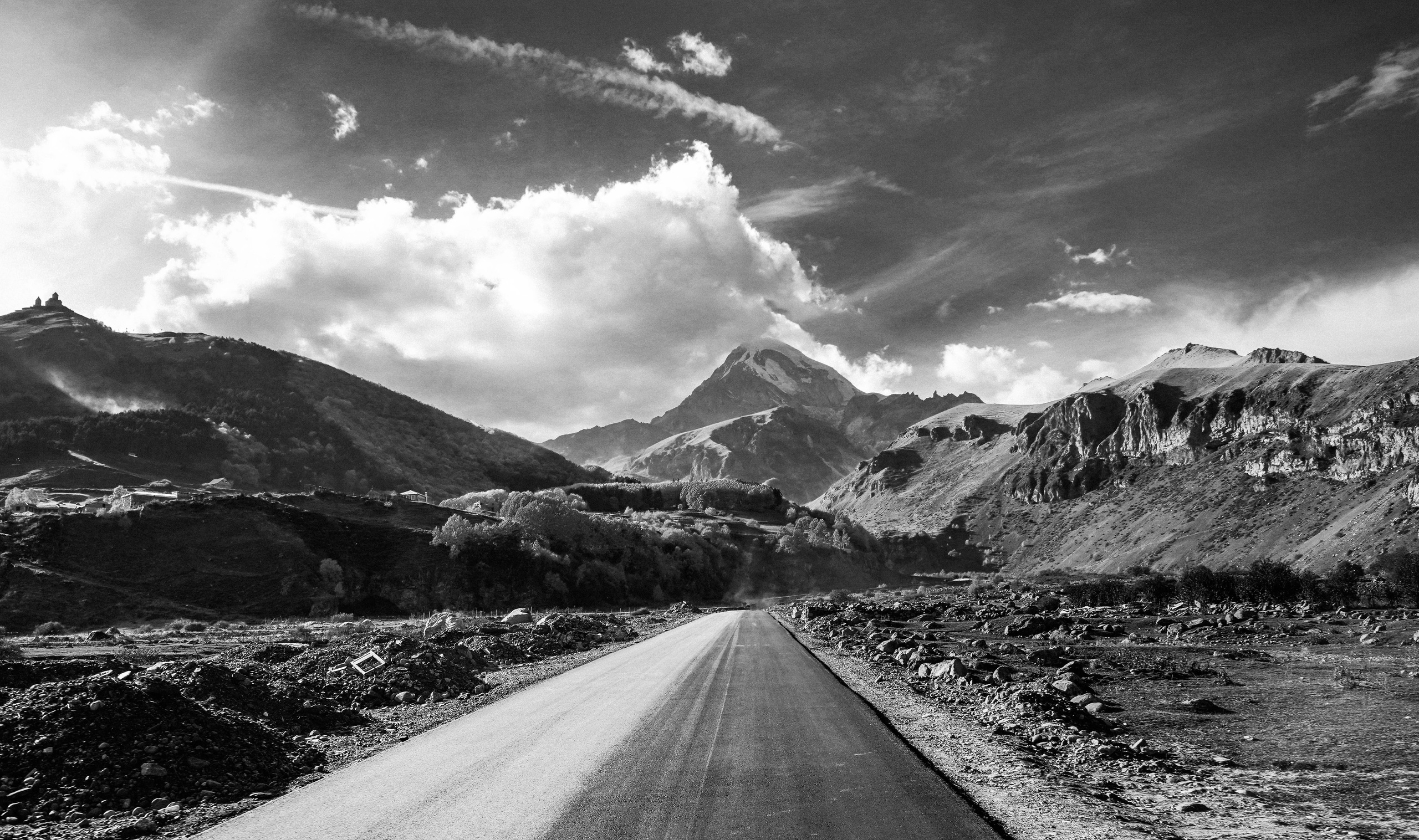 ПЕЙЗАЖИ. Стрит-фотография, полная абсурда, идиотизма и красоты