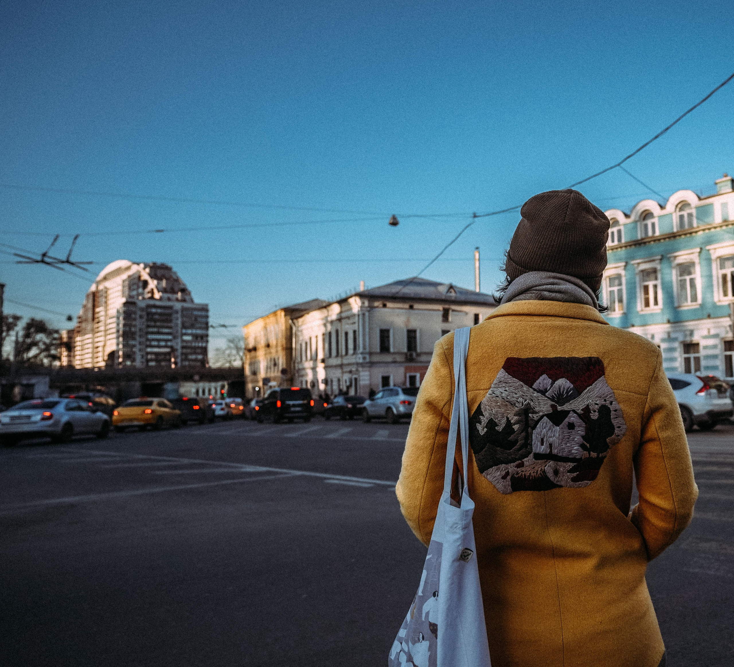 2021. Стрит-фотография, полная абсурда, идиотизма и красоты