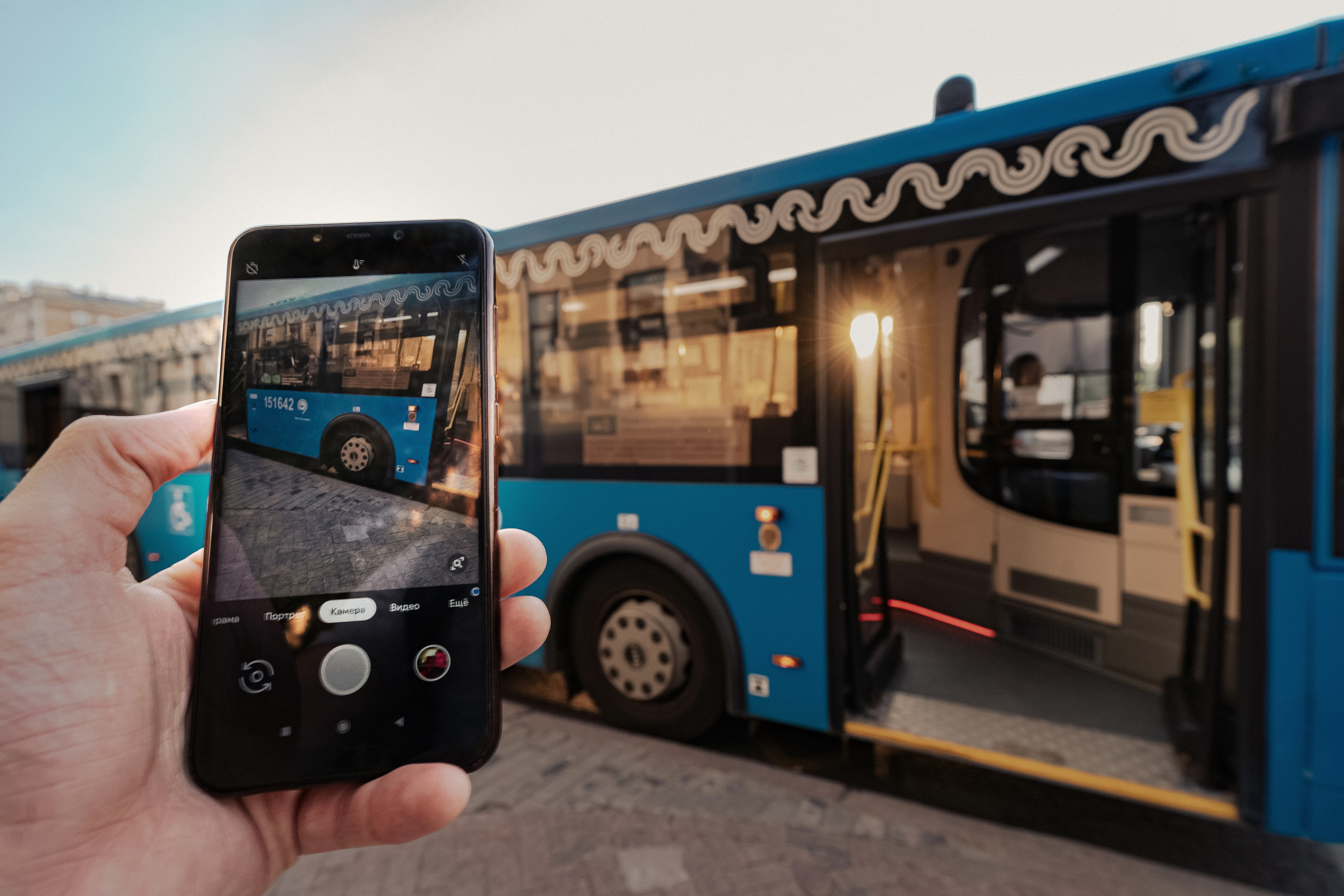 МОСКВА ТРАНСПОРТ. Стрит-фотография, полная абсурда, идиотизма и красоты