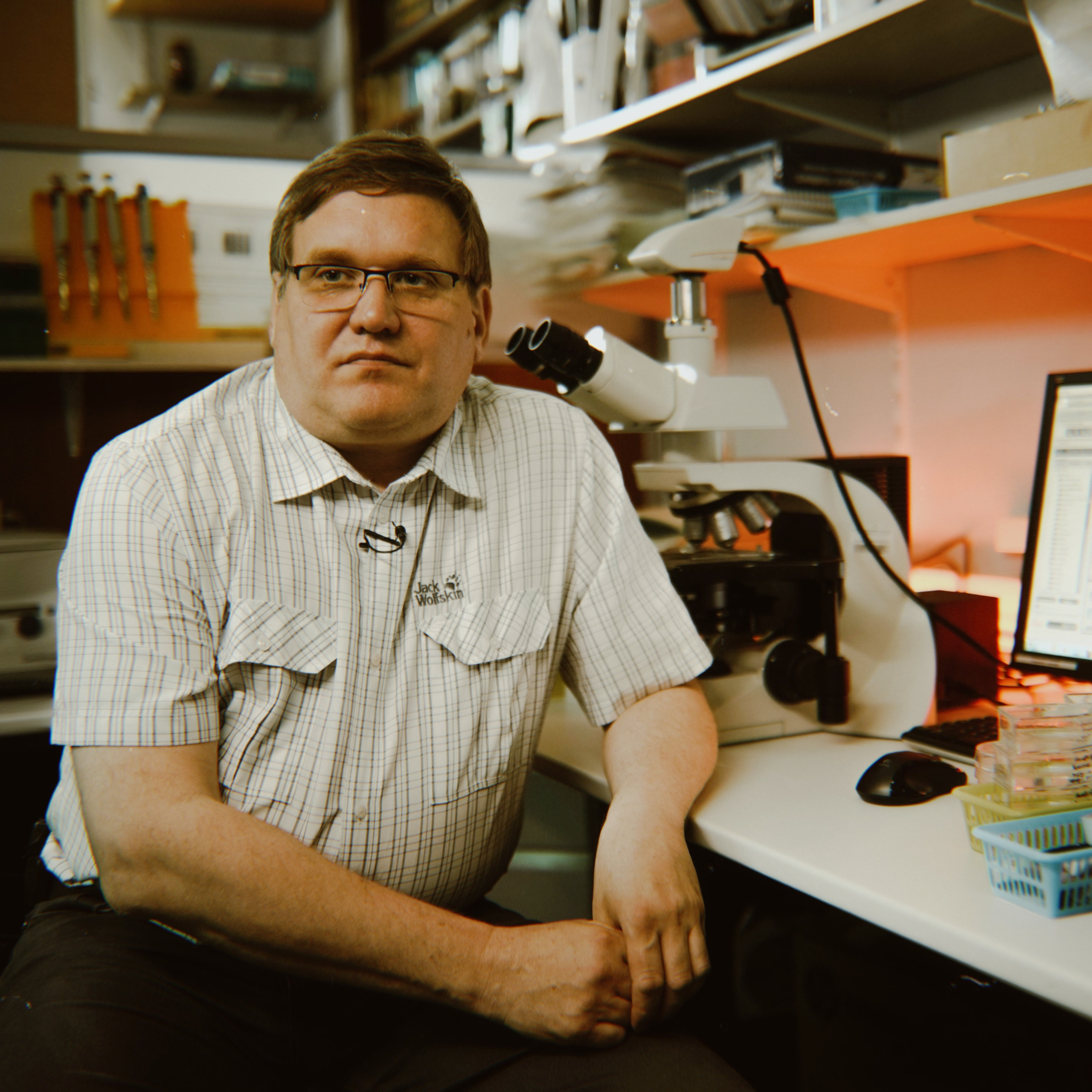 Наука. Стрит-фотография, полная абсурда, идиотизма и красоты