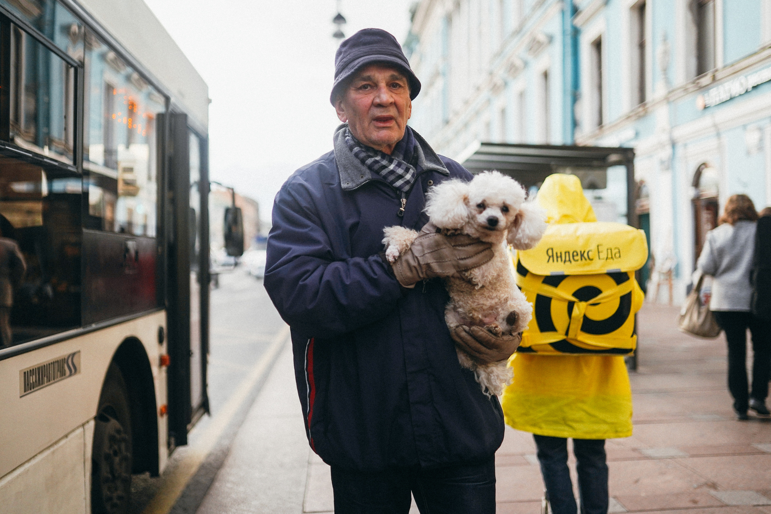 2019. Стрит-фотография, полная абсурда, идиотизма и красоты