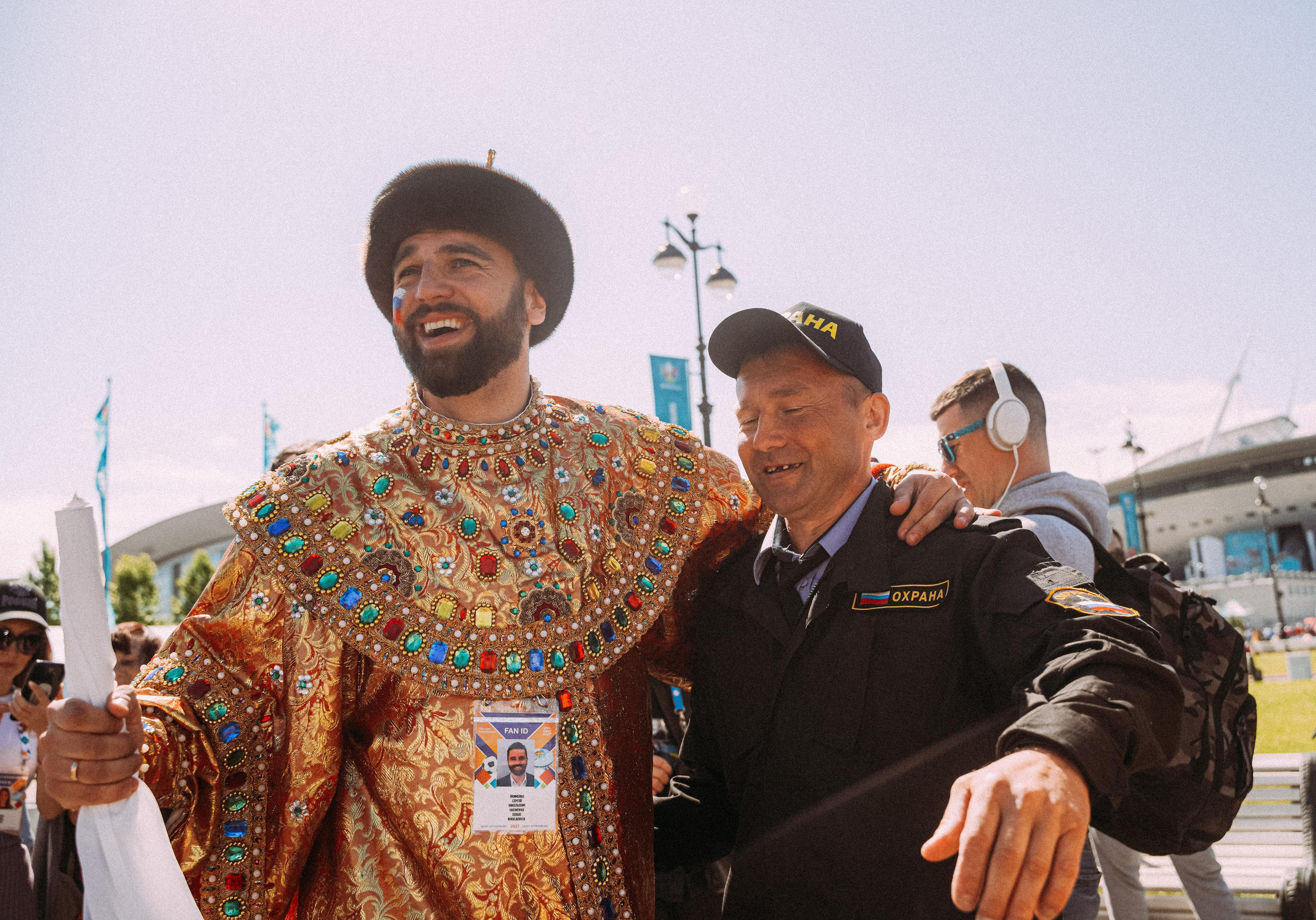 2021. Стрит-фотография, полная абсурда, идиотизма и красоты