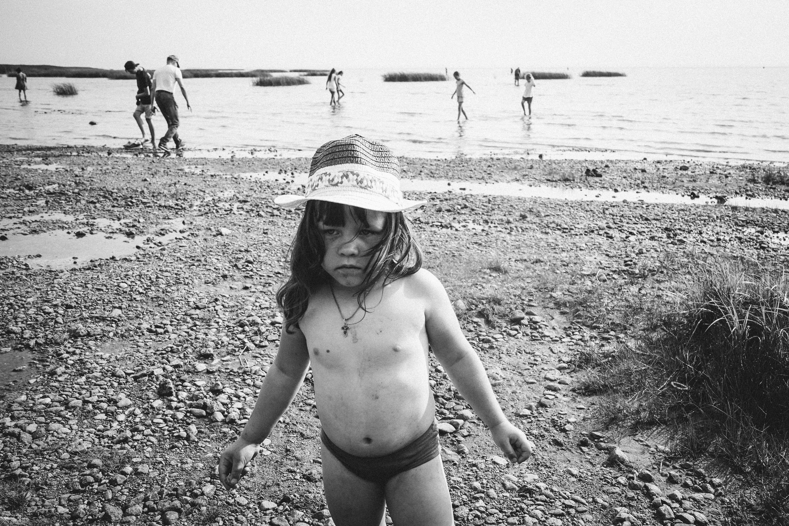 2018. Стрит-фотография, полная абсурда, идиотизма и красоты