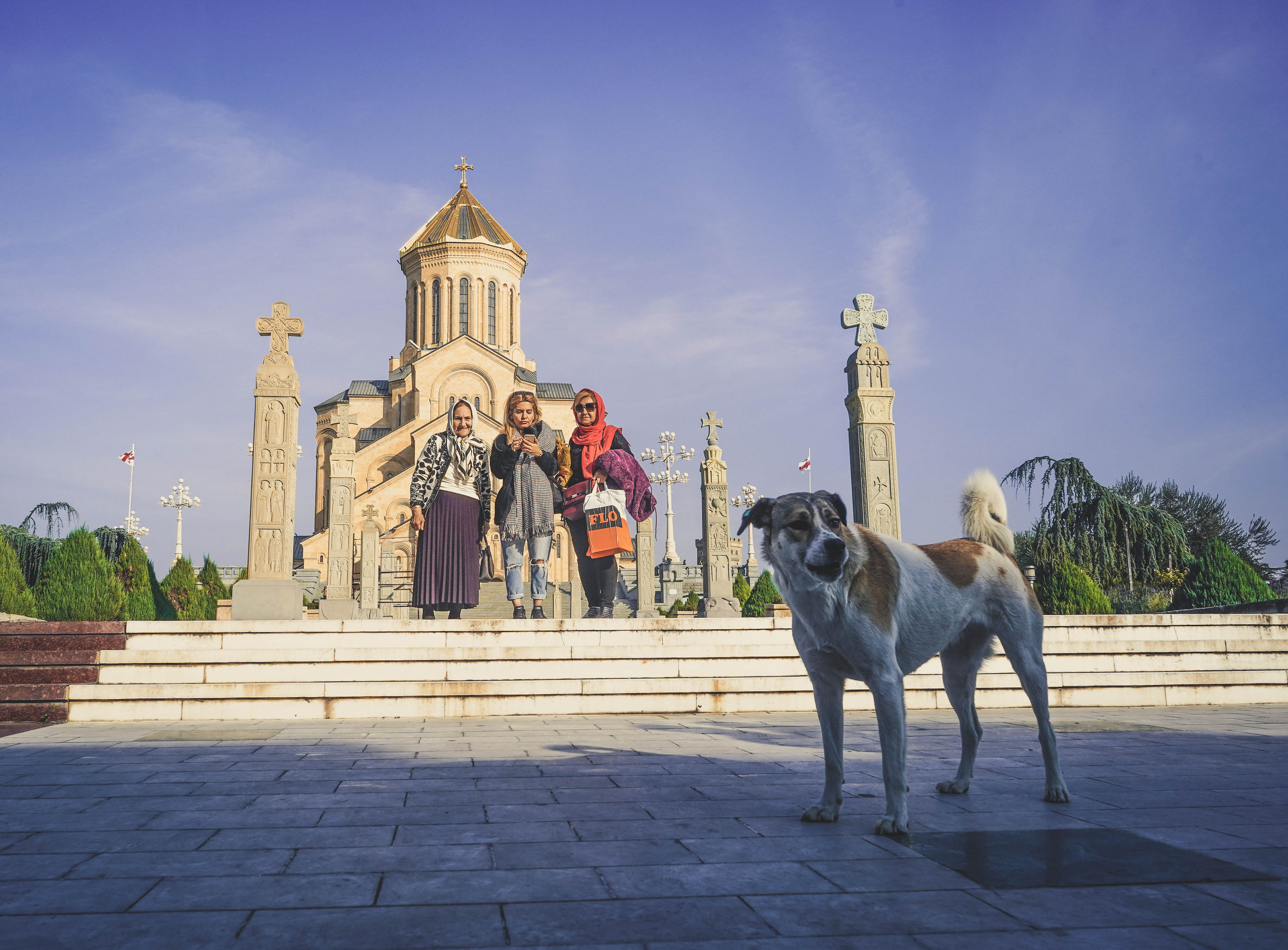 ГРУЗИЯ. Стрит-фотография, полная абсурда, идиотизма и красоты