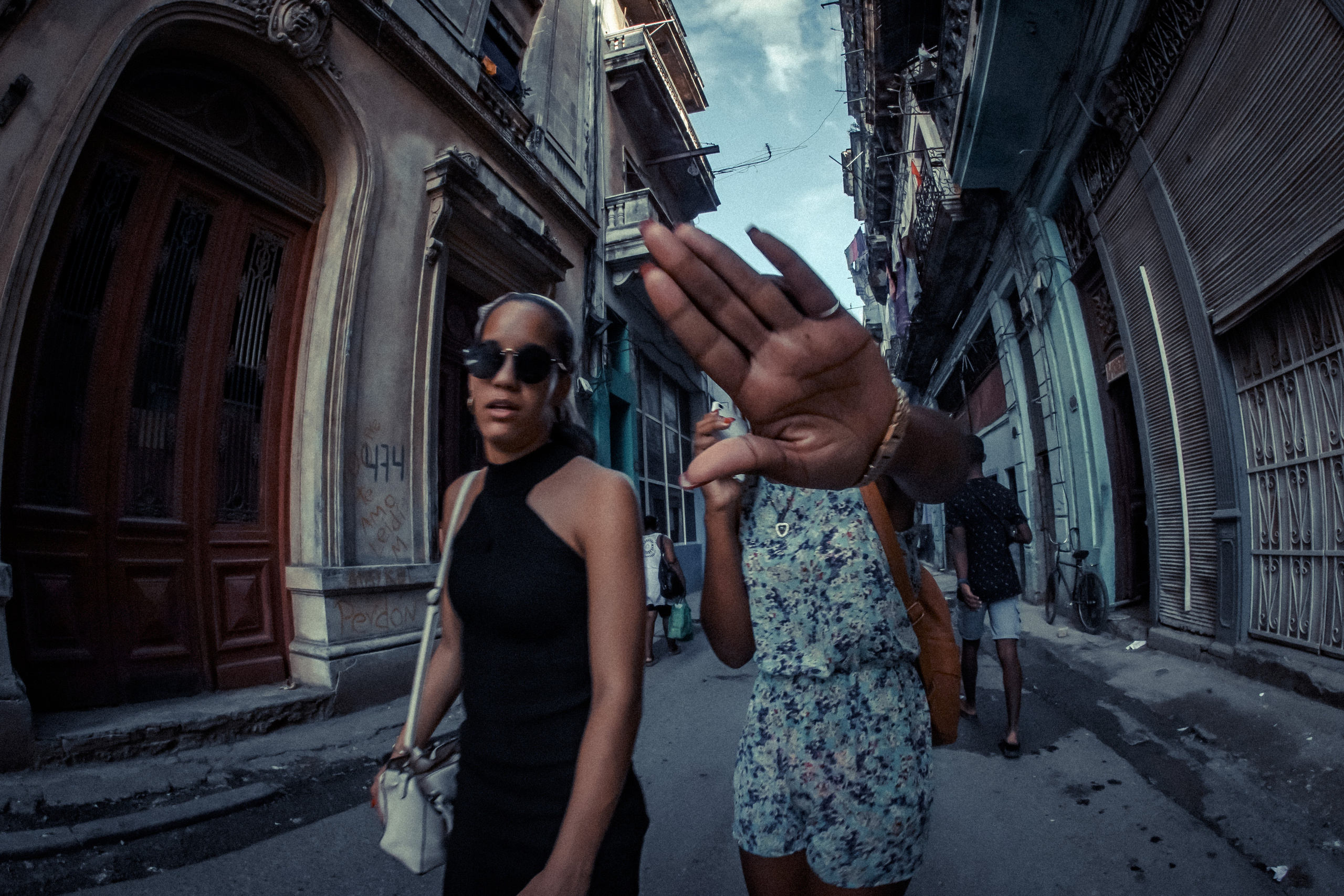 КУБА. Стрит-фотография, полная абсурда, идиотизма и красоты