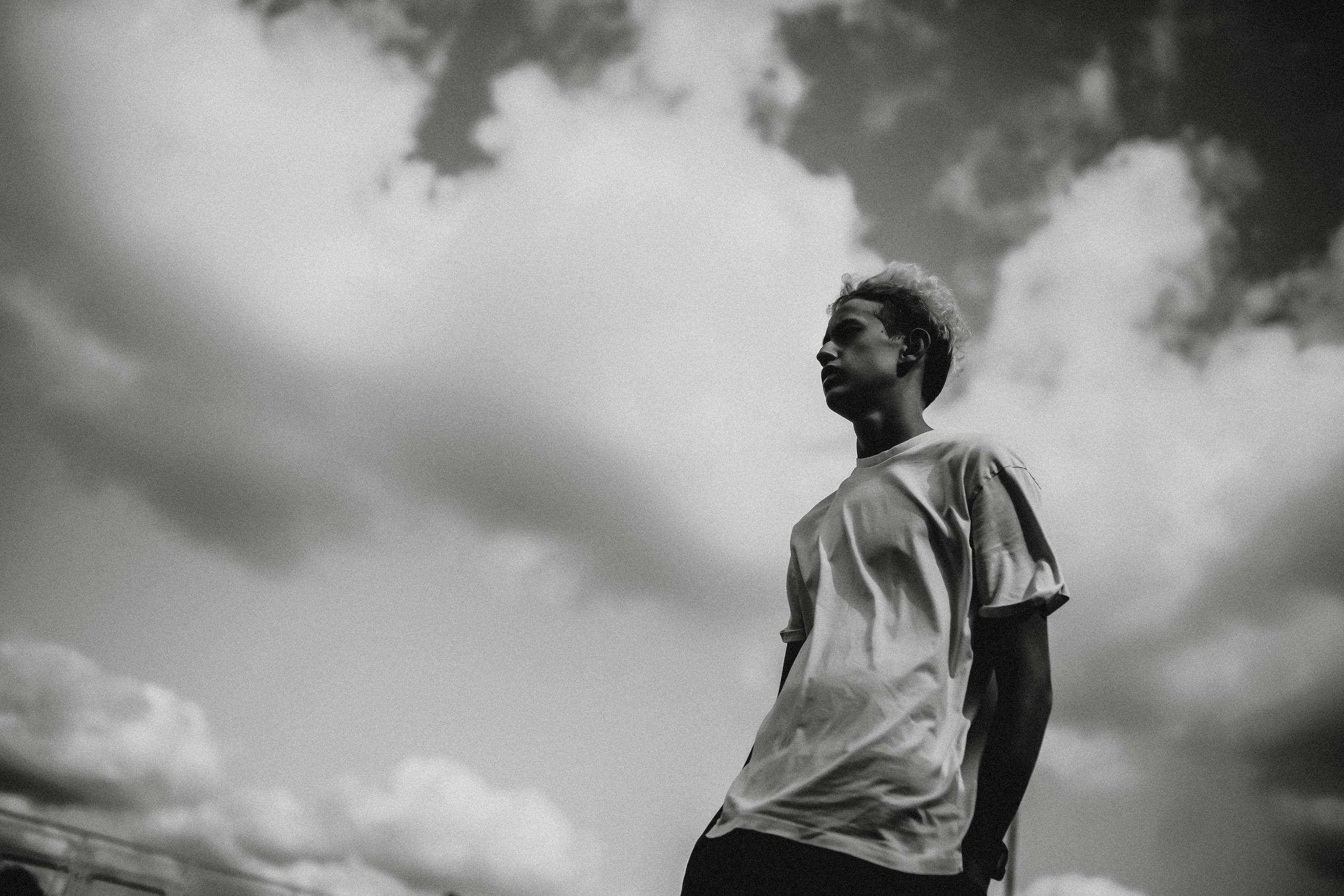 2020. Стрит-фотография, полная абсурда, идиотизма и красоты