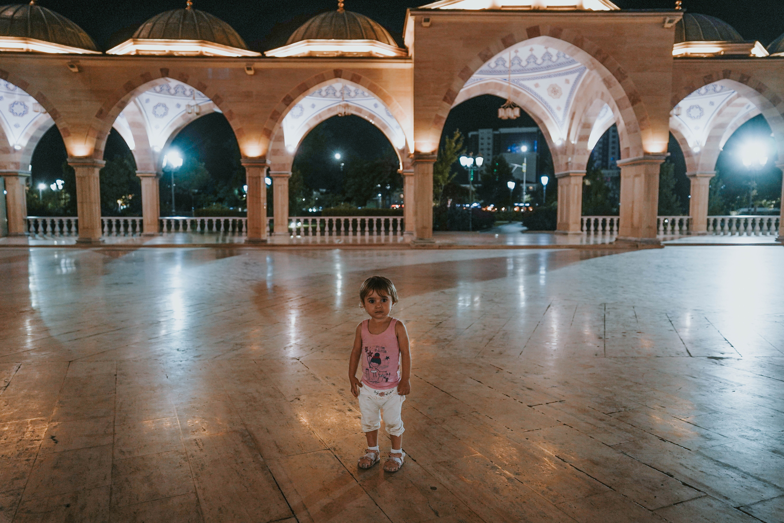 СЕВКАВ. Стрит-фотография, полная абсурда, идиотизма и красоты