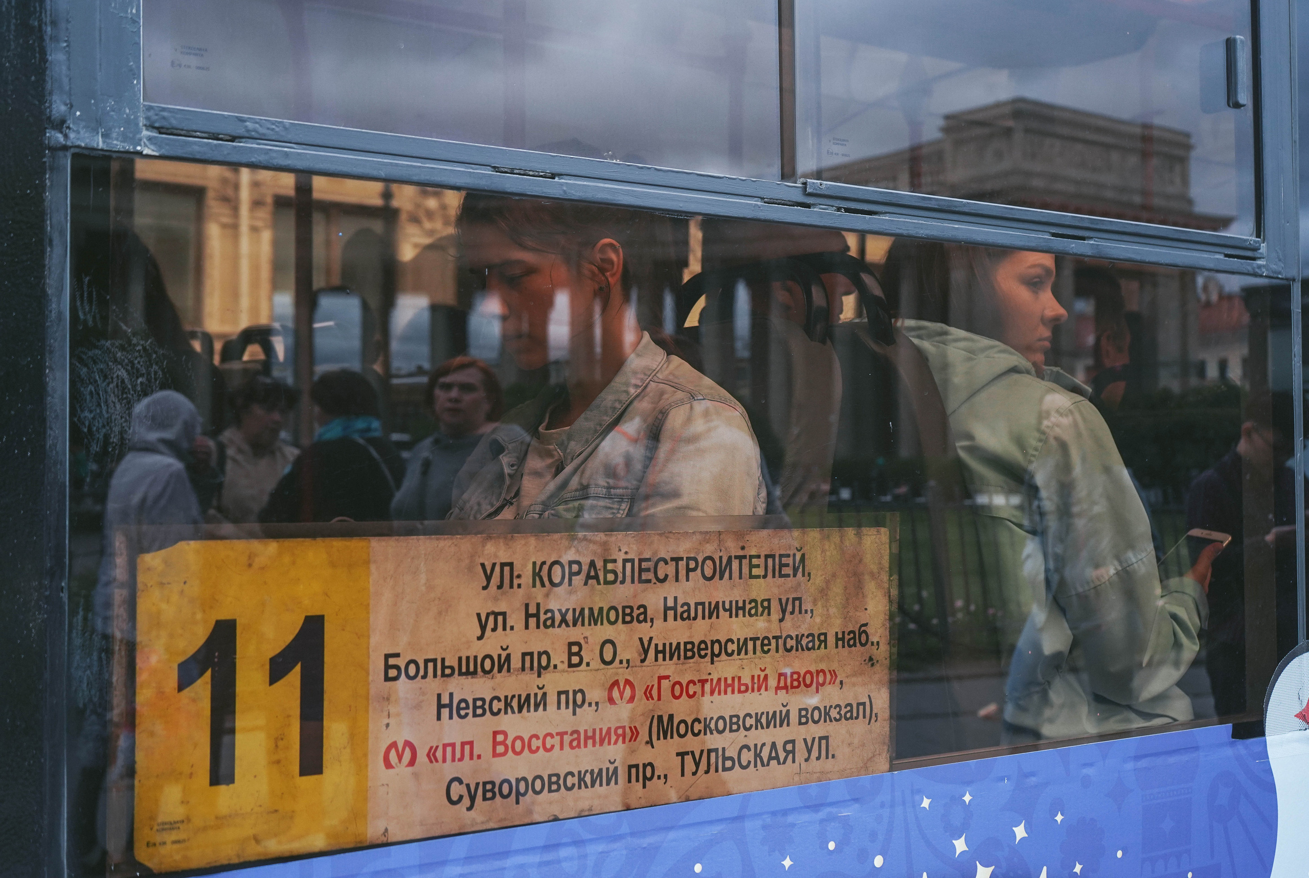 2018. Стрит-фотография, полная абсурда, идиотизма и красоты