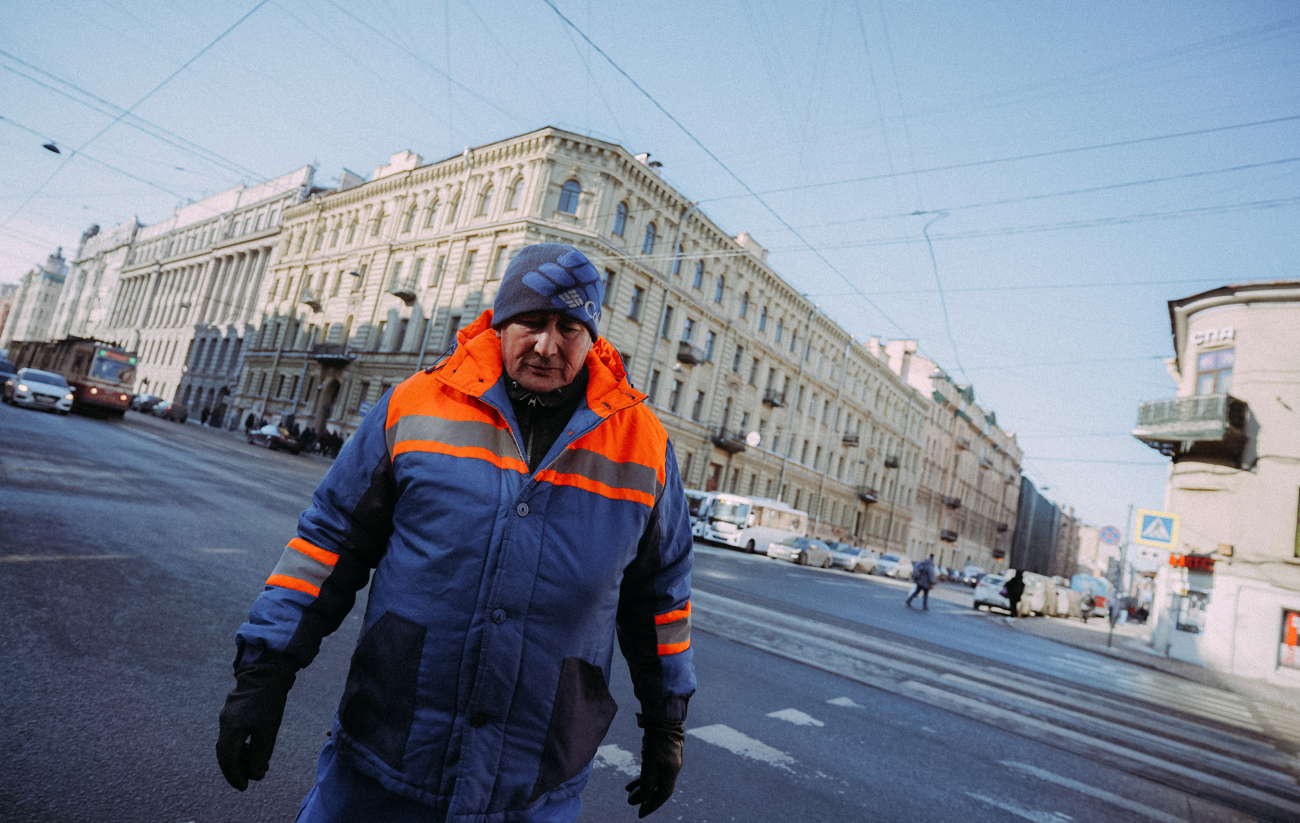 2021. Стрит-фотография, полная абсурда, идиотизма и красоты