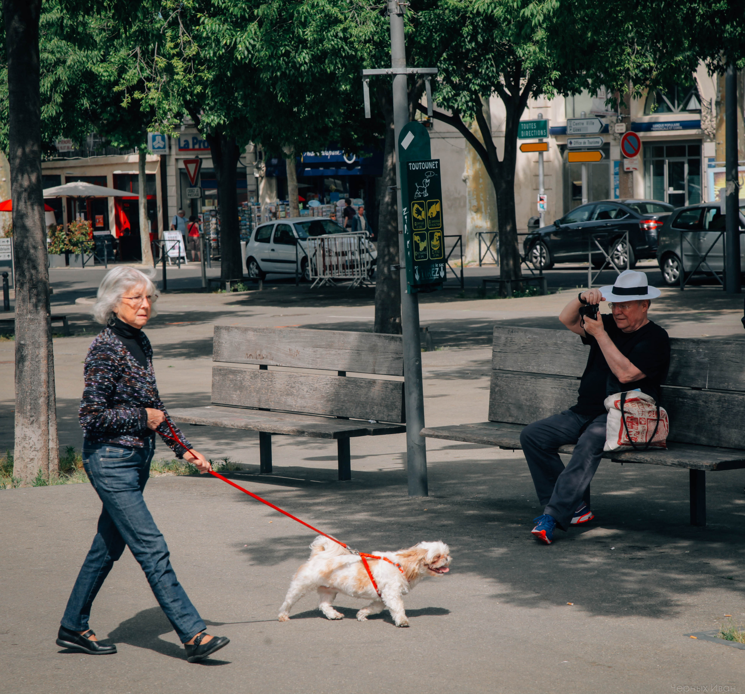ФРАНЦИЯ. Стрит-фотография, полная абсурда, идиотизма и красоты