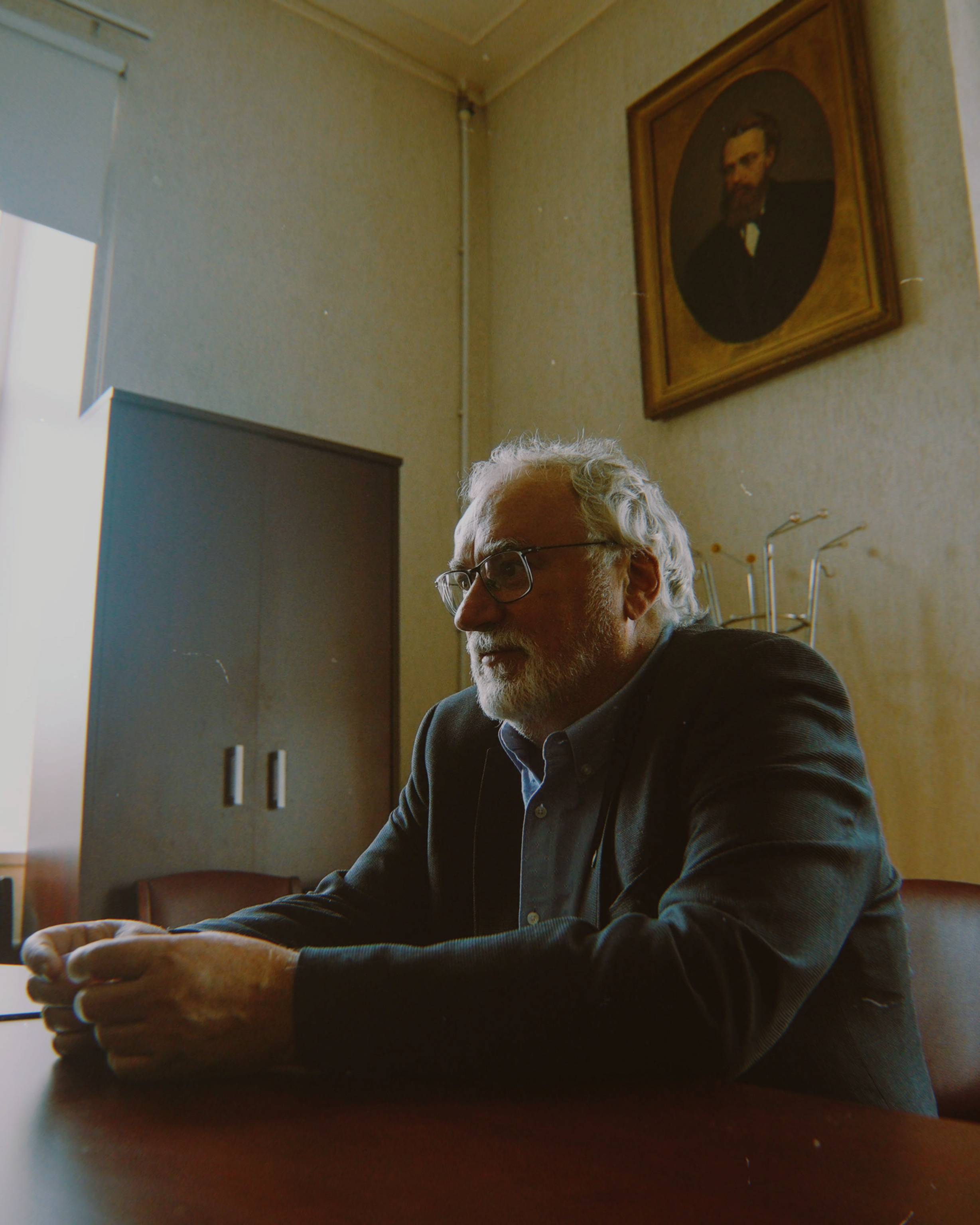 Наука. Стрит-фотография, полная абсурда, идиотизма и красоты