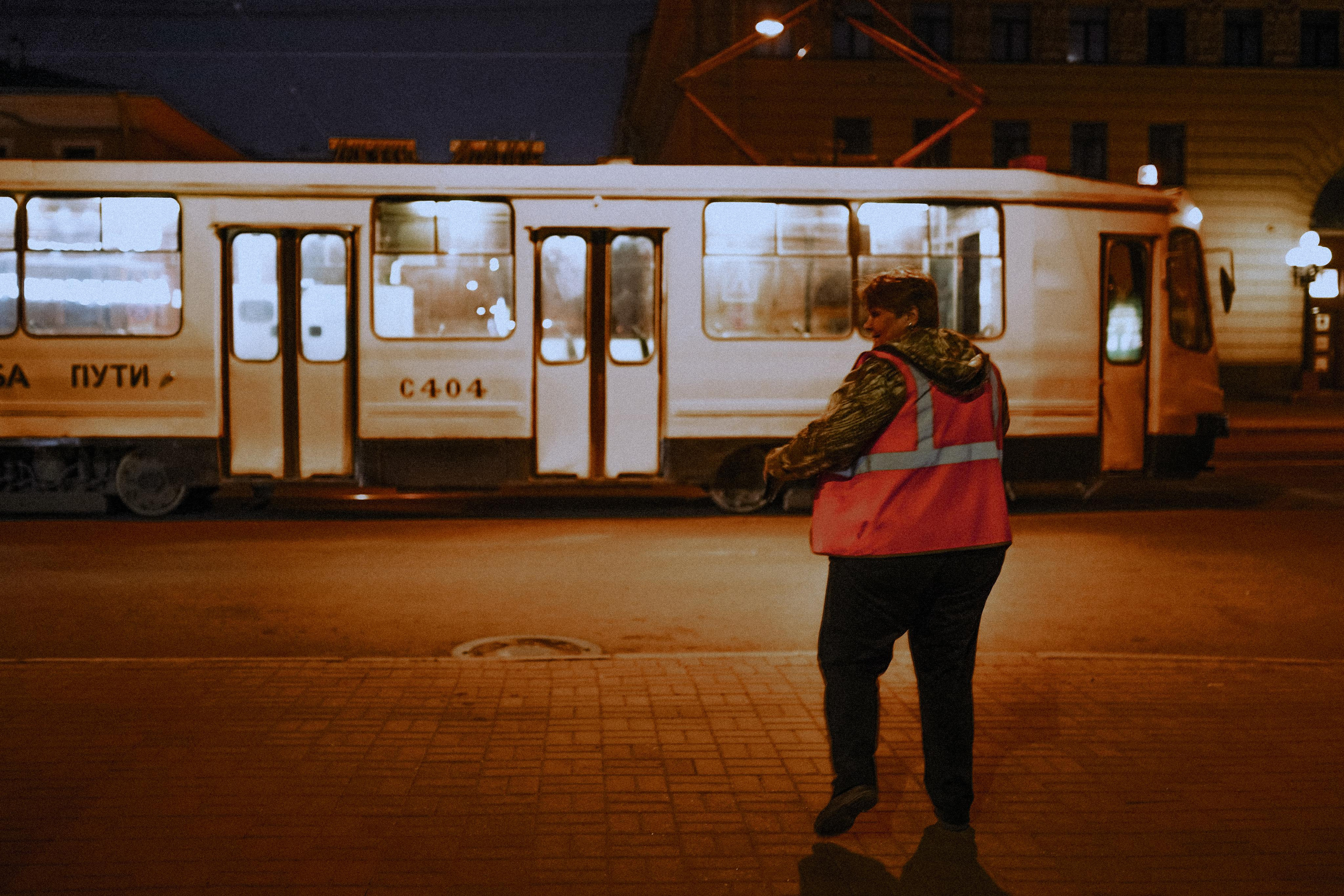 2021. Стрит-фотография, полная абсурда, идиотизма и красоты