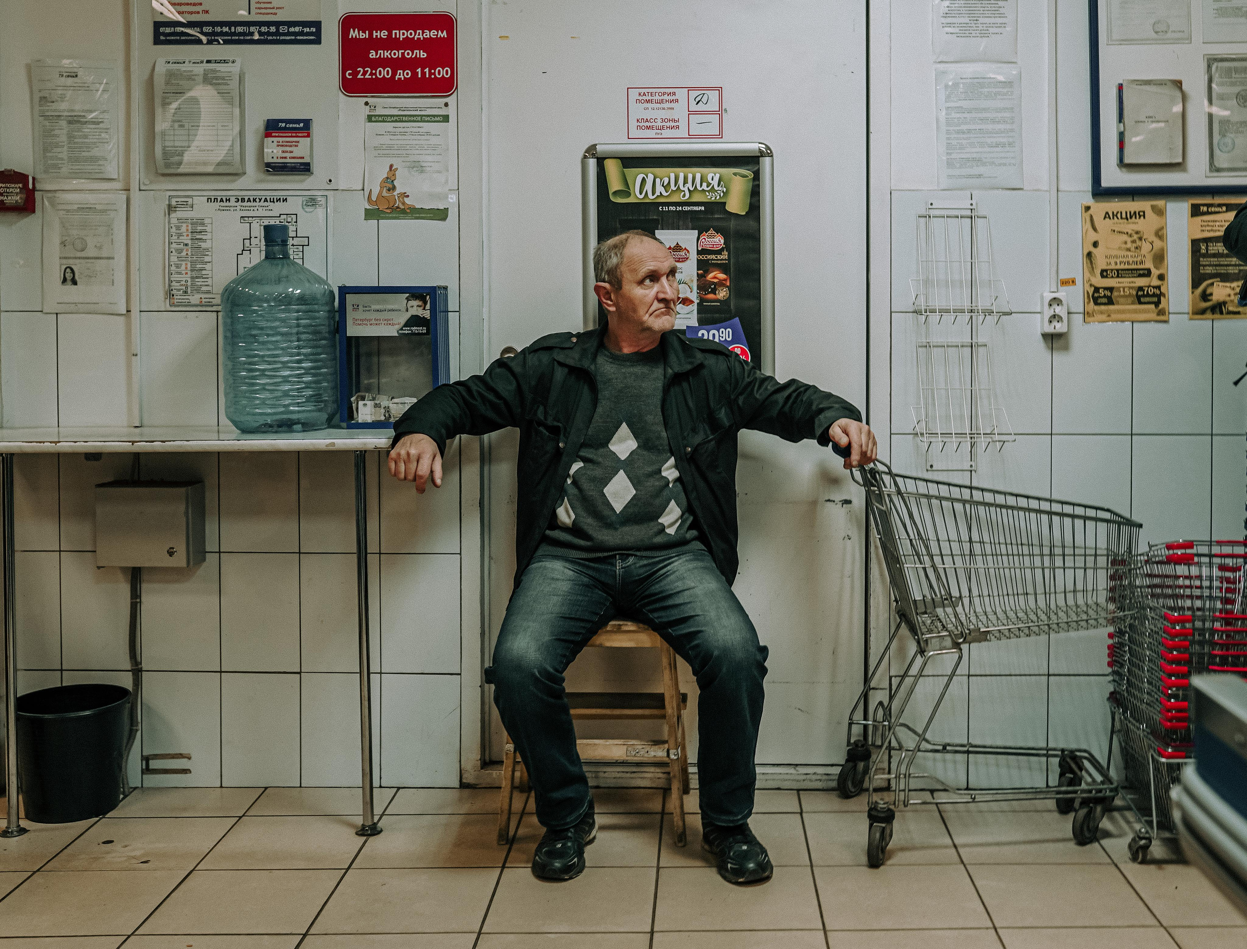 2021. Стрит-фотография, полная абсурда, идиотизма и красоты