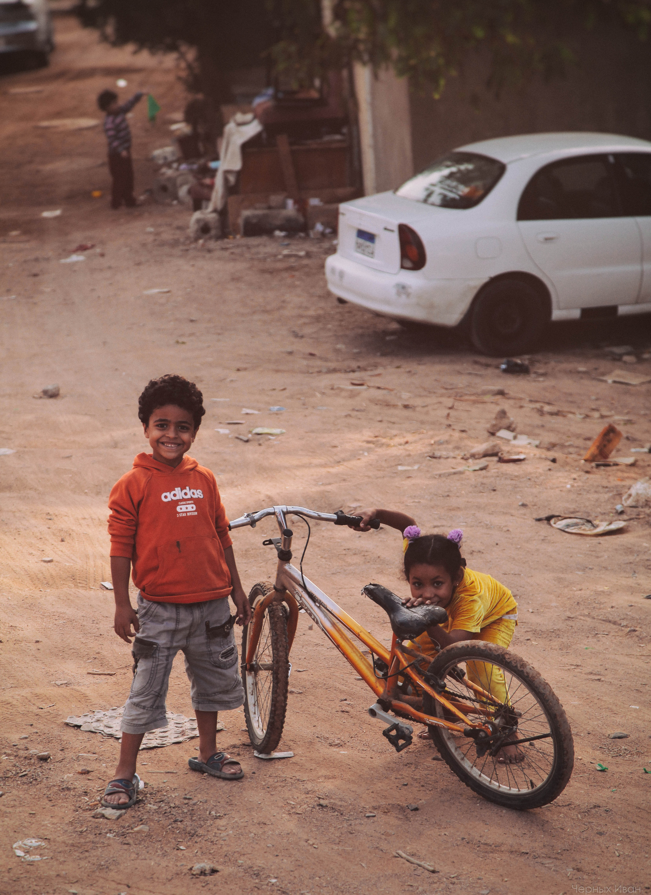 BEST OF. Стрит-фотография, полная абсурда, идиотизма и красоты