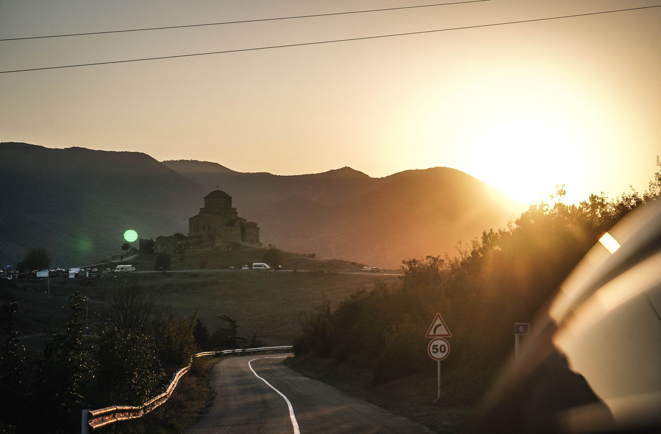 ГРУЗИЯ. Стрит-фотография, полная абсурда, идиотизма и красоты