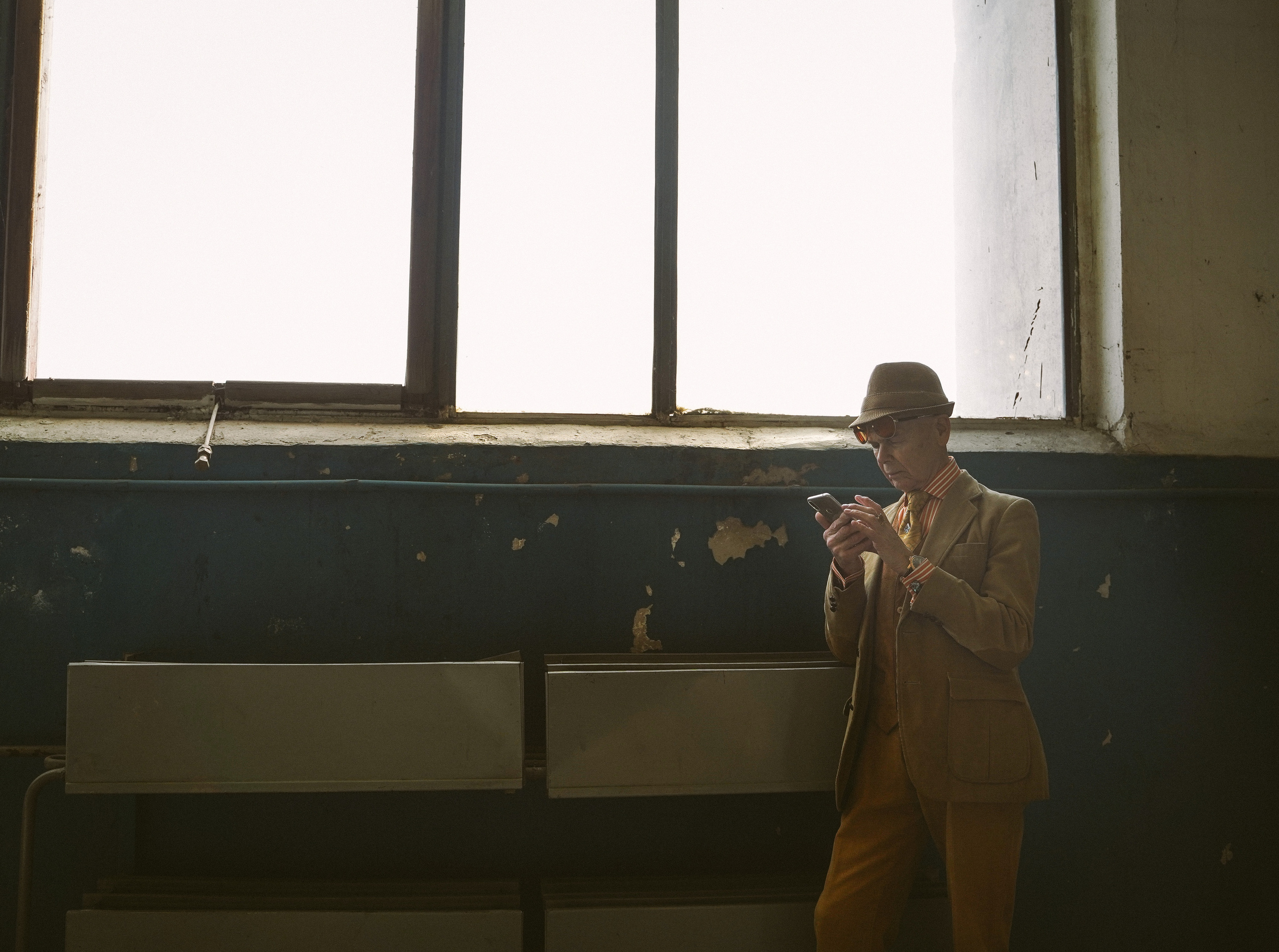 2019. Стрит-фотография, полная абсурда, идиотизма и красоты