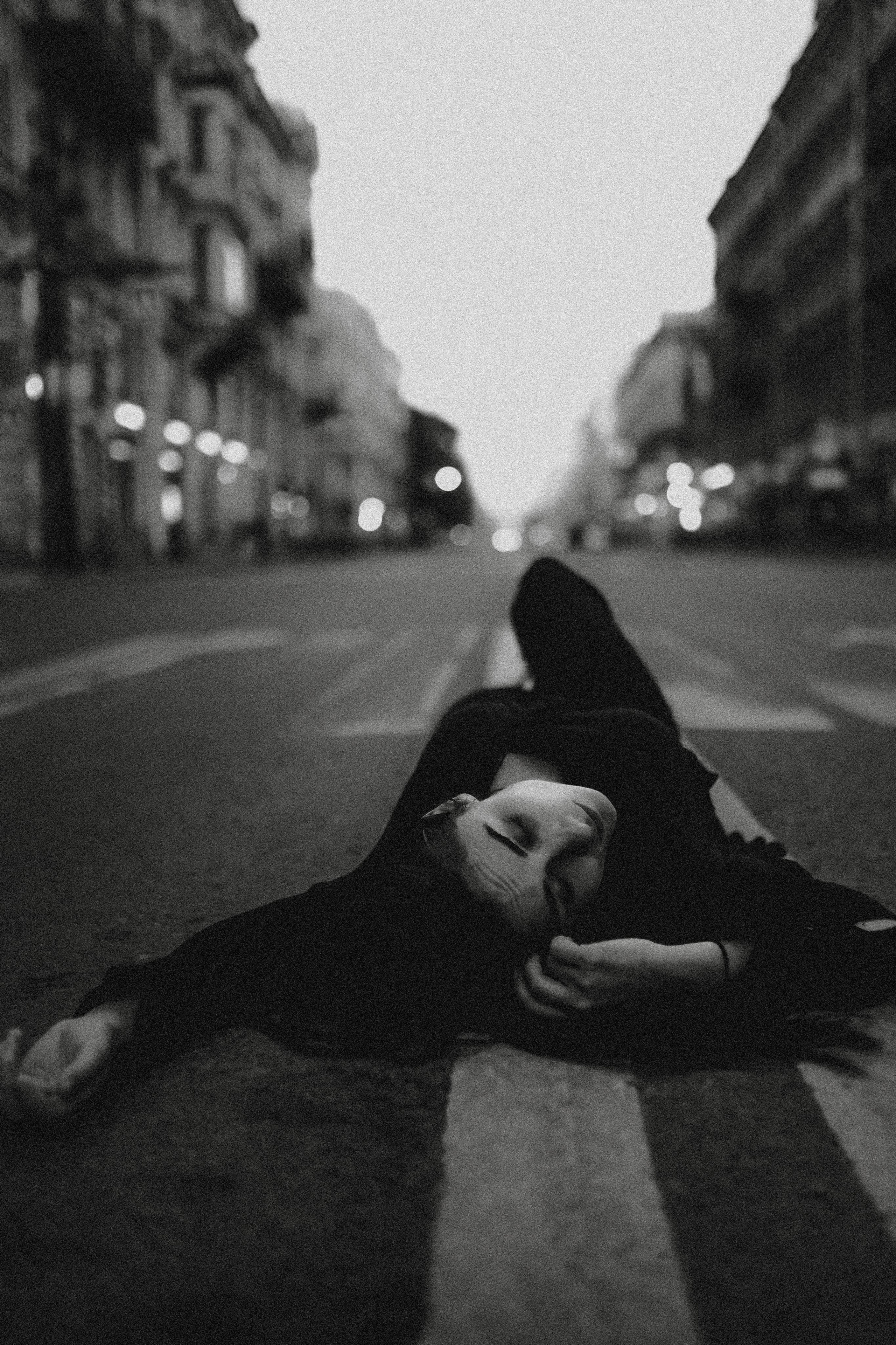 2021. Стрит-фотография, полная абсурда, идиотизма и красоты