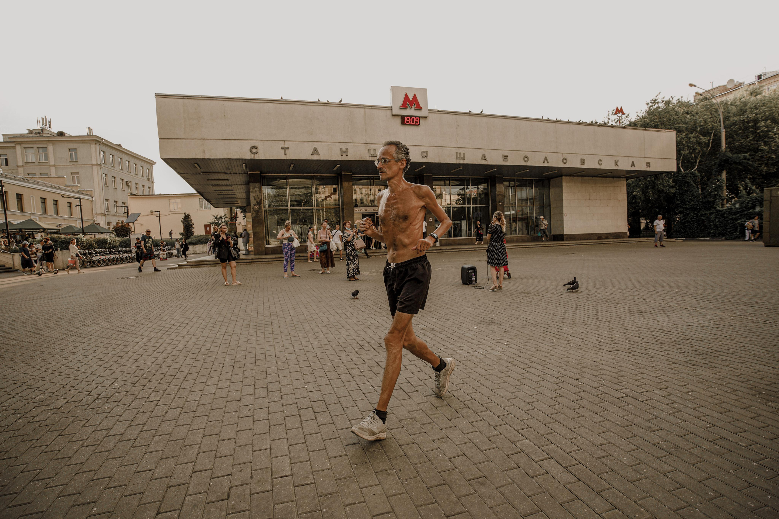 МОСКВА ТРАНСПОРТ. Стрит-фотография, полная абсурда, идиотизма и красоты