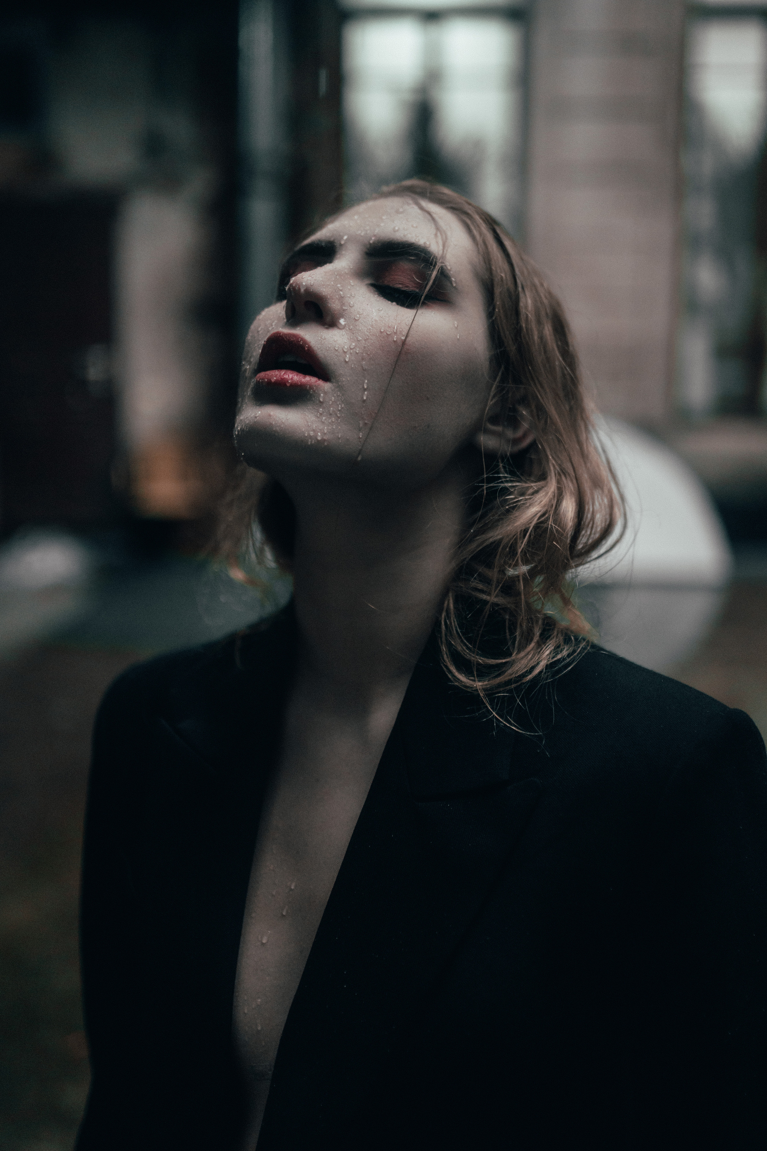 ЗАЧЕМ-ТО. Стрит-фотография, полная абсурда, идиотизма и красоты