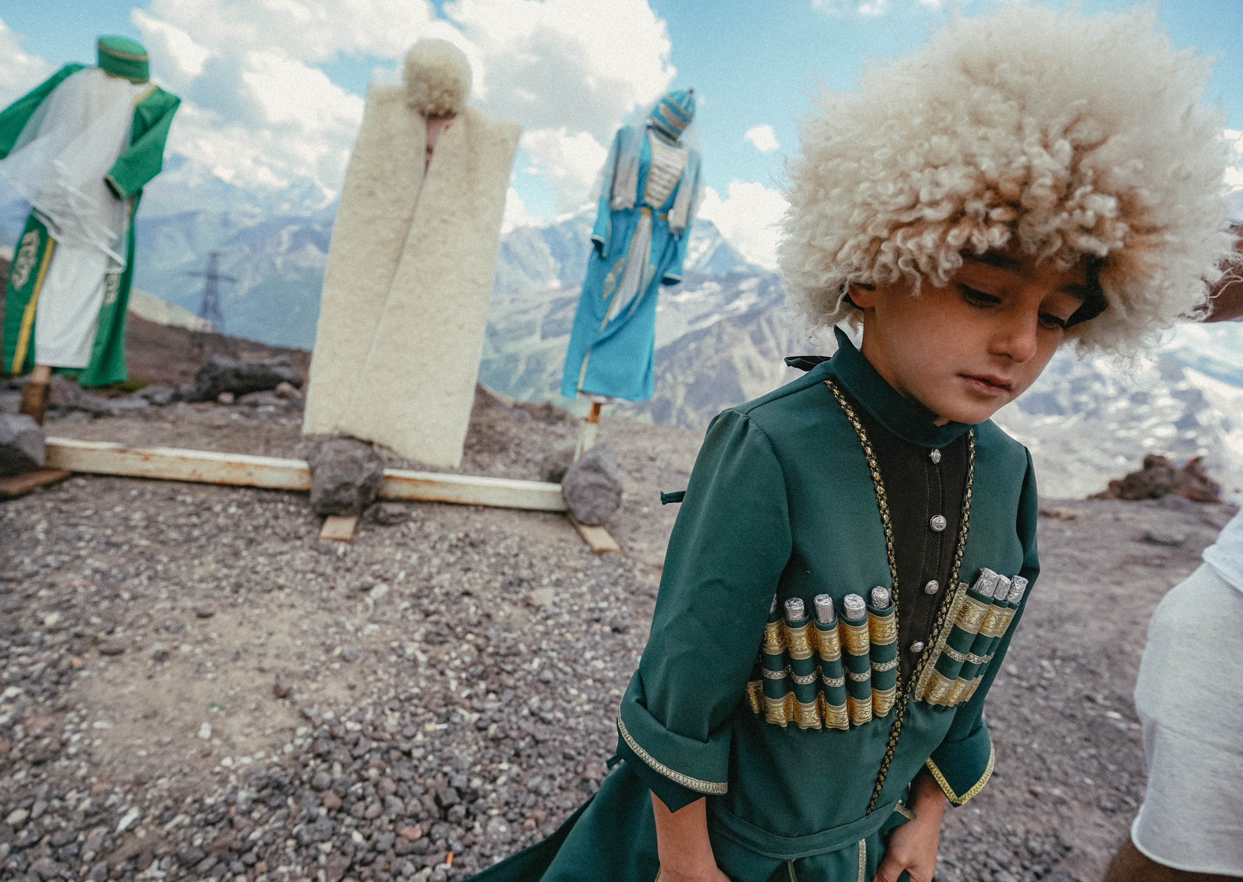 СЕВКАВ. Стрит-фотография, полная абсурда, идиотизма и красоты