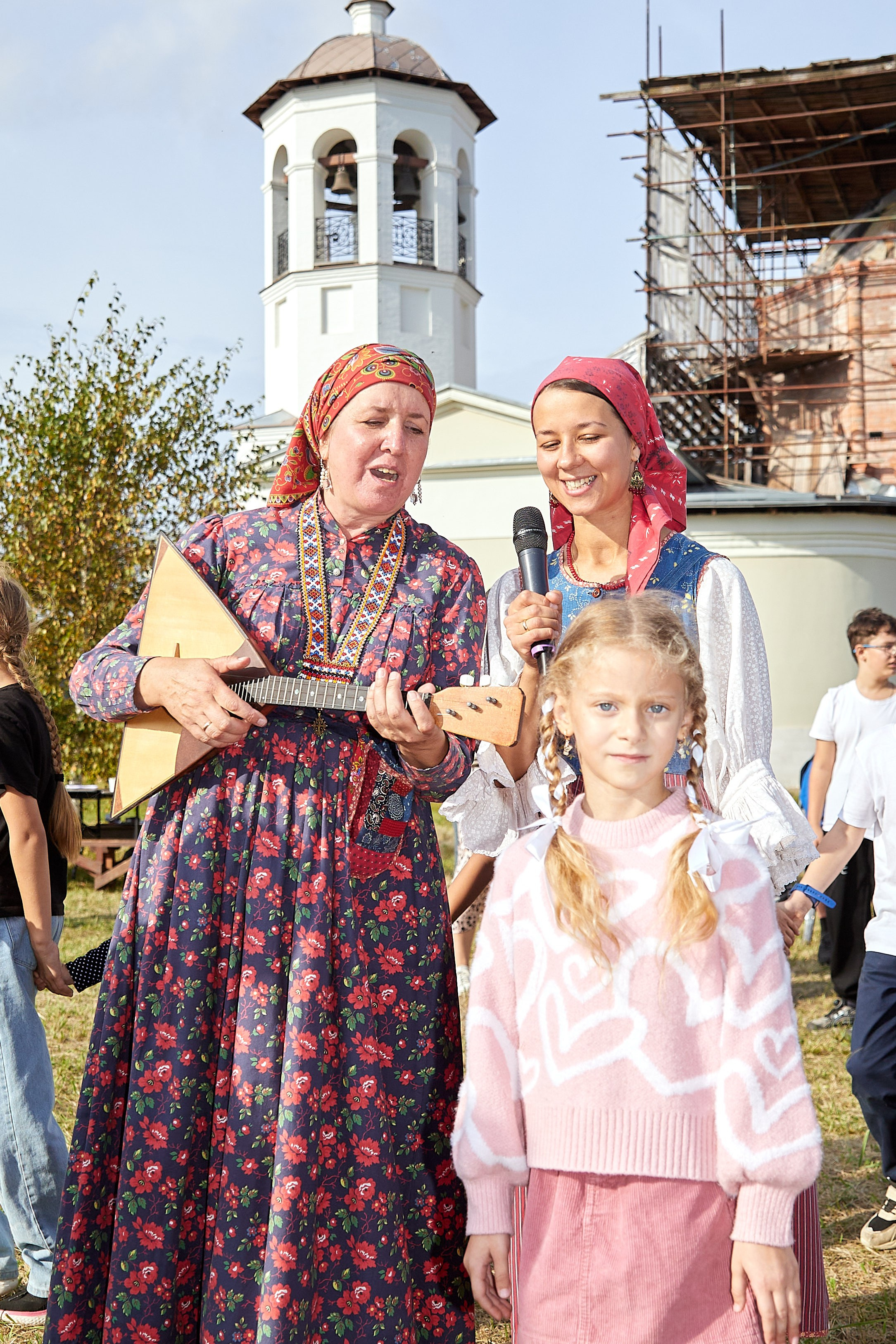Праздник русского двора. Съемка и продажа фото в Серпухове и Москве. Свадьбы, семьи, мероприятия