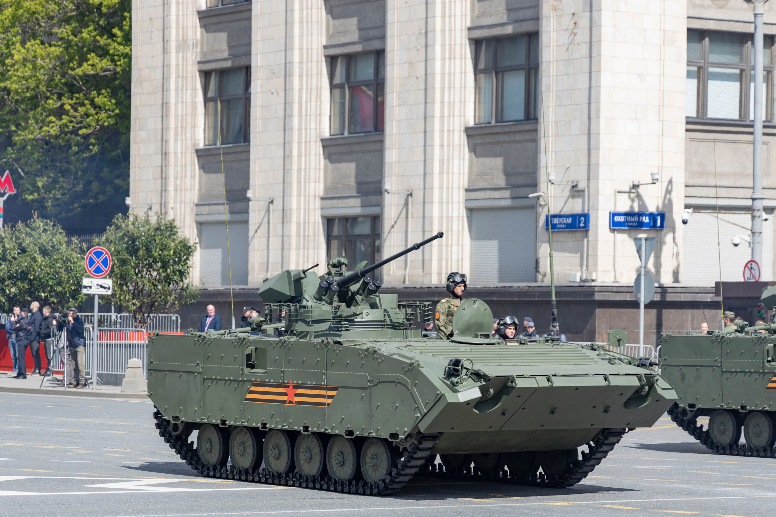 Репетиция парада победы 7 мая 2025 боевая техника. Репортажный, семейный и студийный фотограф в Москве Демин Алексей