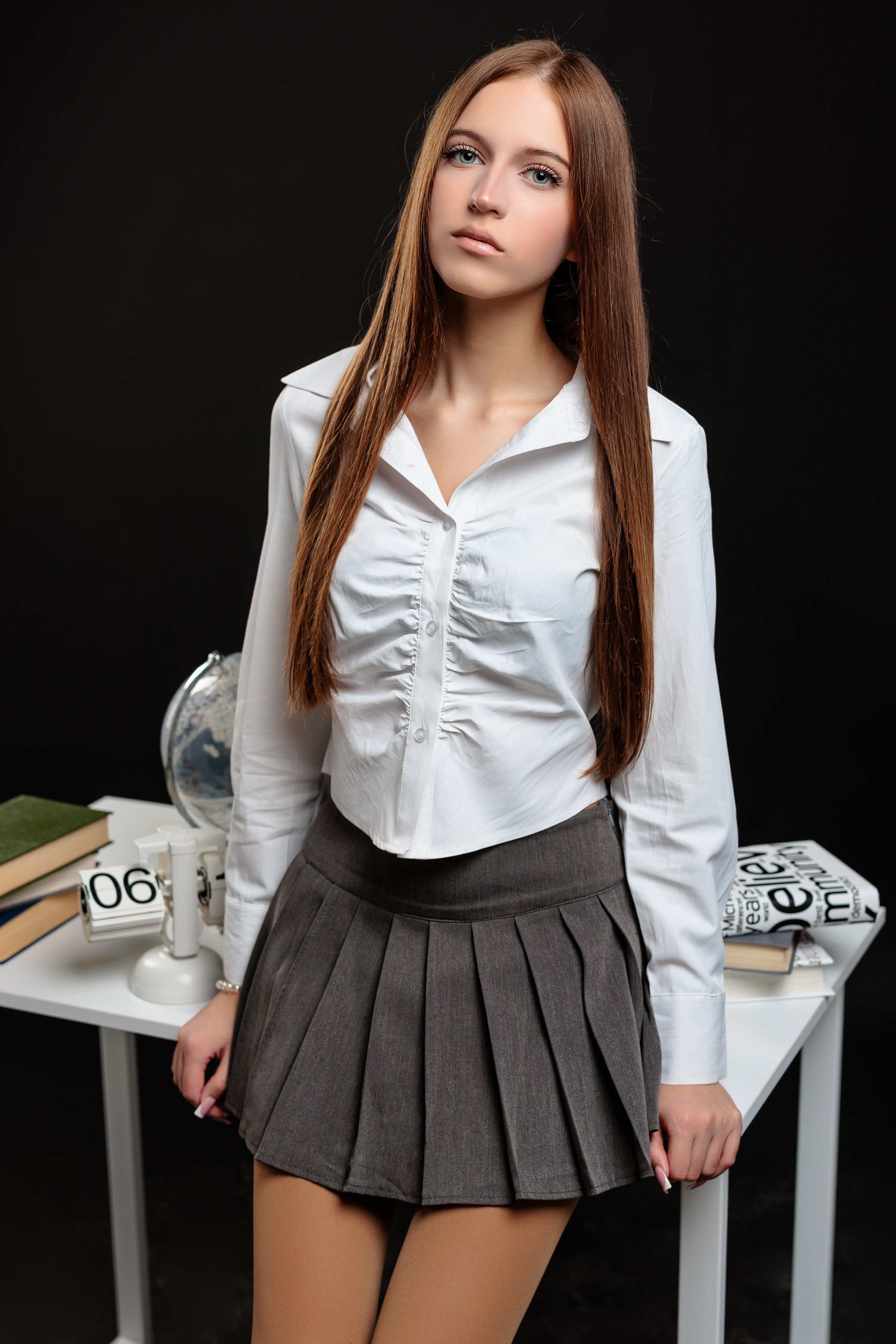 Портреты студийные 9/11 классы. Выпускные альбомы Чехов