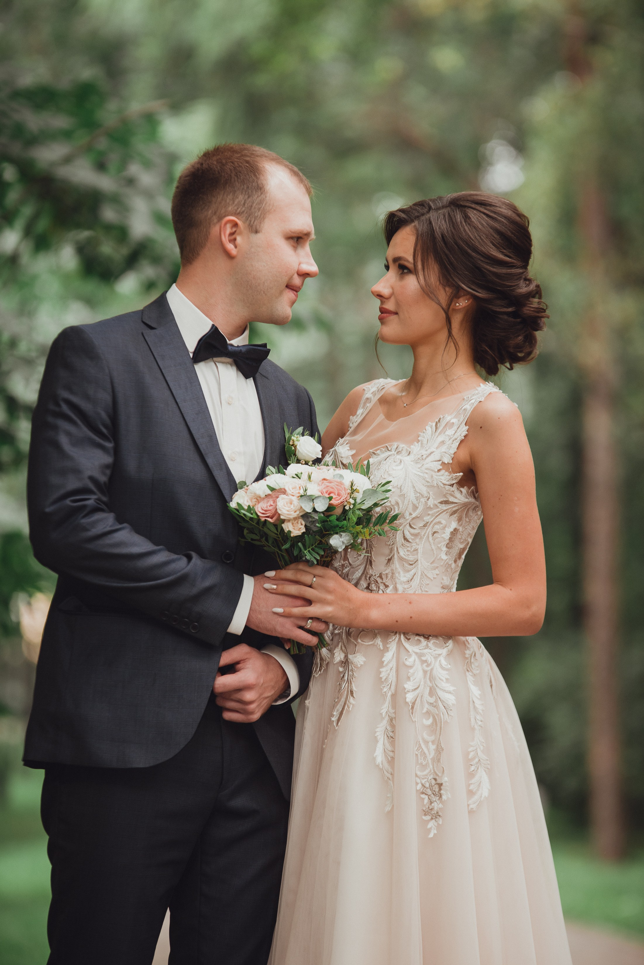 Свадебный фотограф в Екатеринбурге – цены и портфолио. Фотосъемка свадьбы в Екатеринбурге | Профессиональный фотограф. Фотограф Сергей Якубицкий Екатеринбург