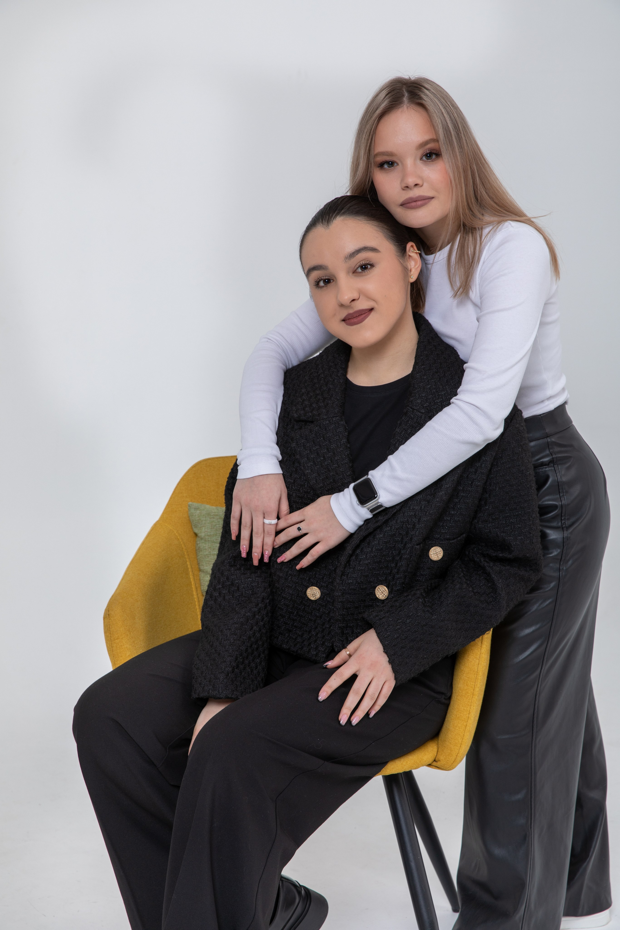 Студийные съемки школьников. Школьный и детский фотограф в Южно-Сахалинске Анастасия Лескова