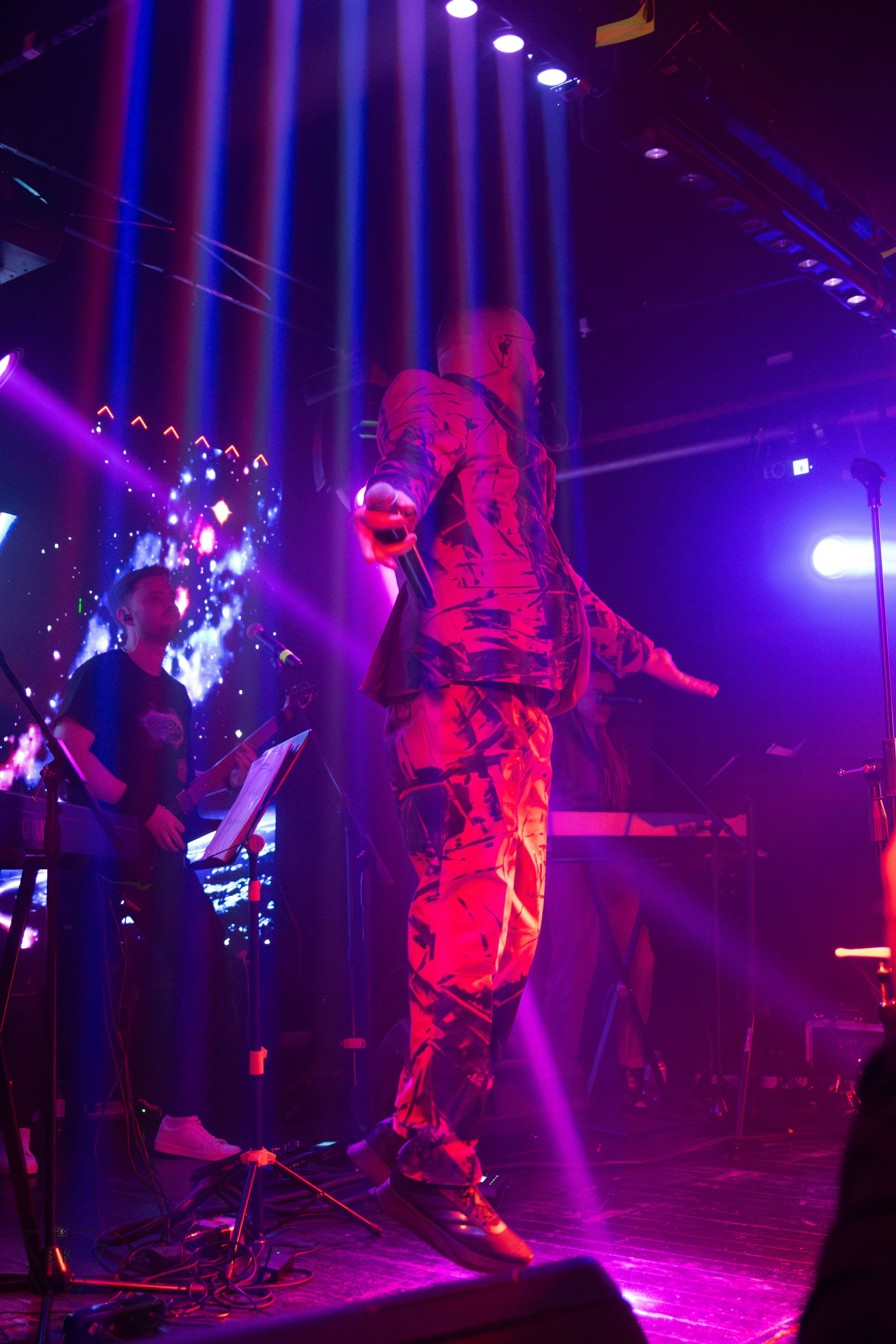 DERO GOI, 04.11.2025, Воронеж, Сто Ручьёв. Репортажный и портретный фотограф из Воронежа — Светлана Кузнецова